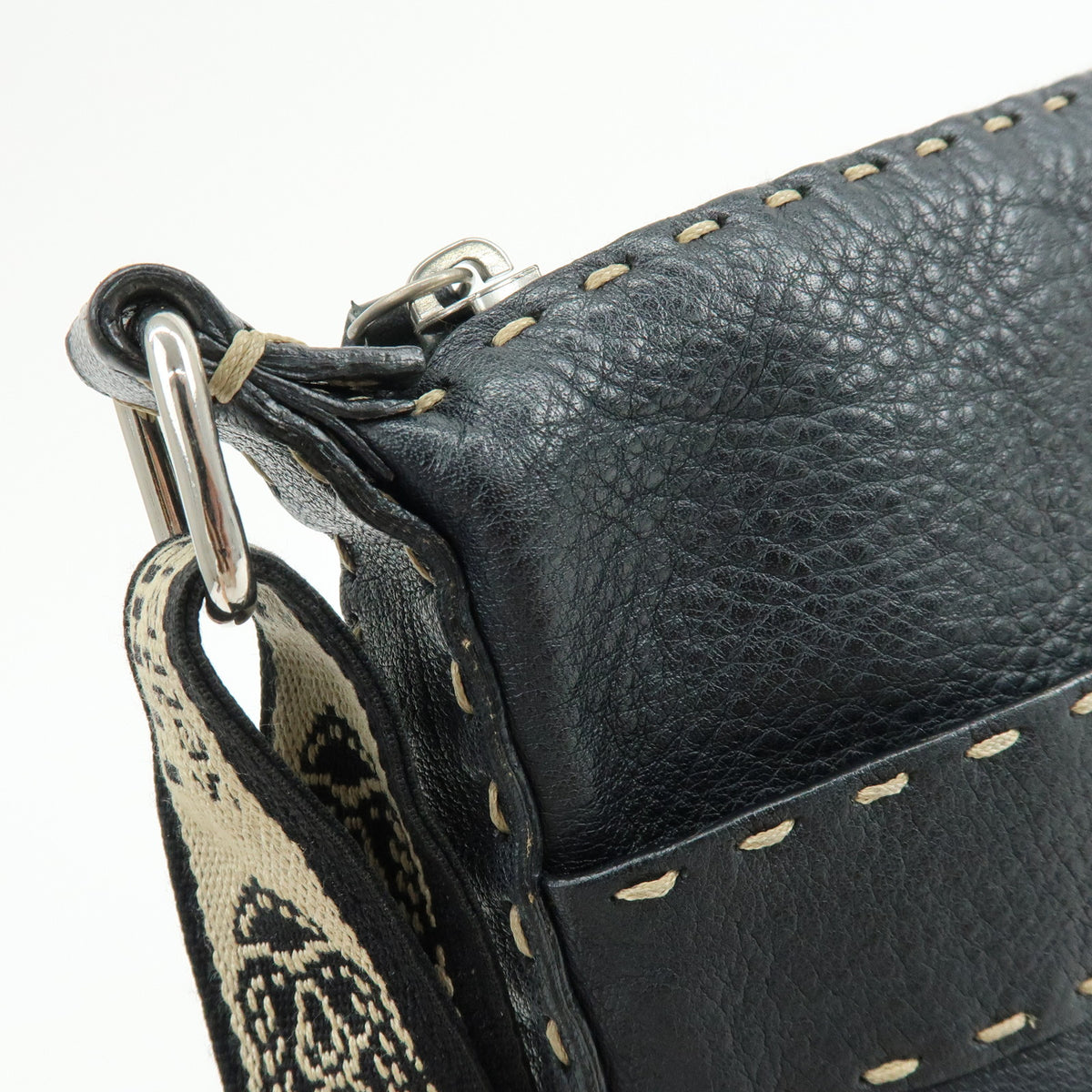FENDI Logo Selleria Leather Shoulder Bag Crossbody Bag Black 8BT109