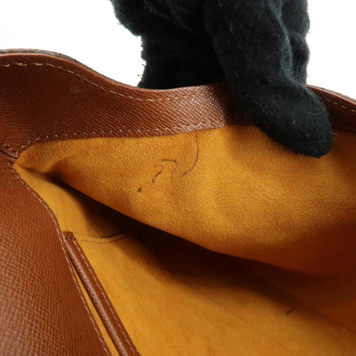 Louis Vuitton Monogram Musette Tango Short Shoulder Bag M51257