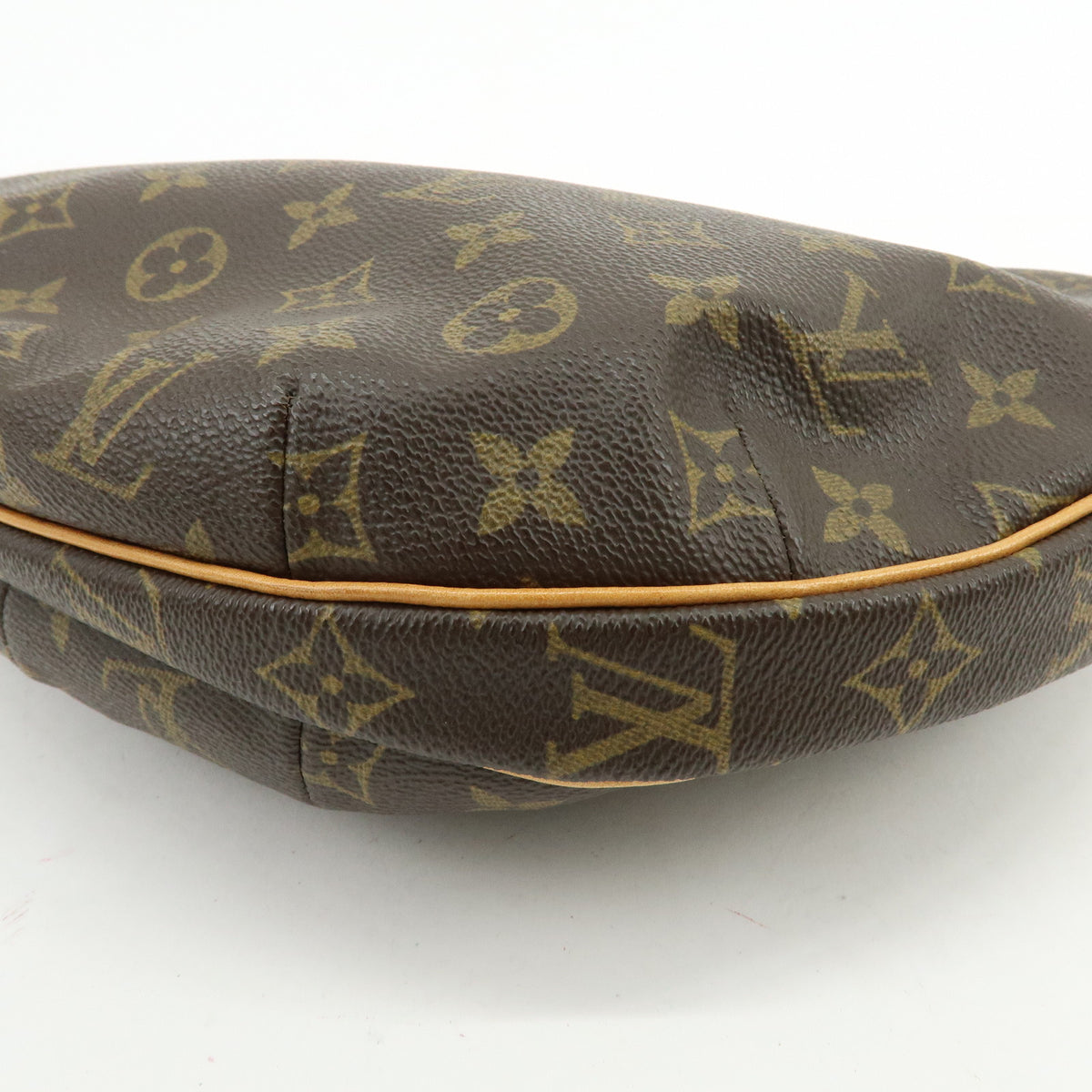 Louis Vuitton Monogram Croissant MM Shoulder Bag Brown M51512