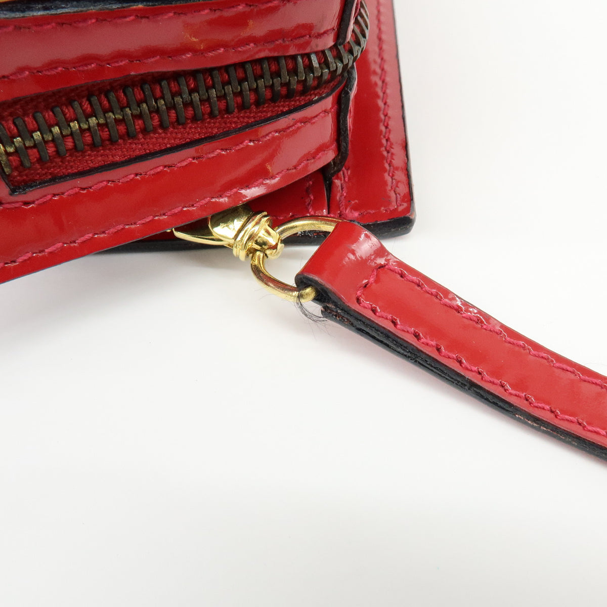 Ferragamo Patent Leather Shoulder Bag Crossbody Bag Red