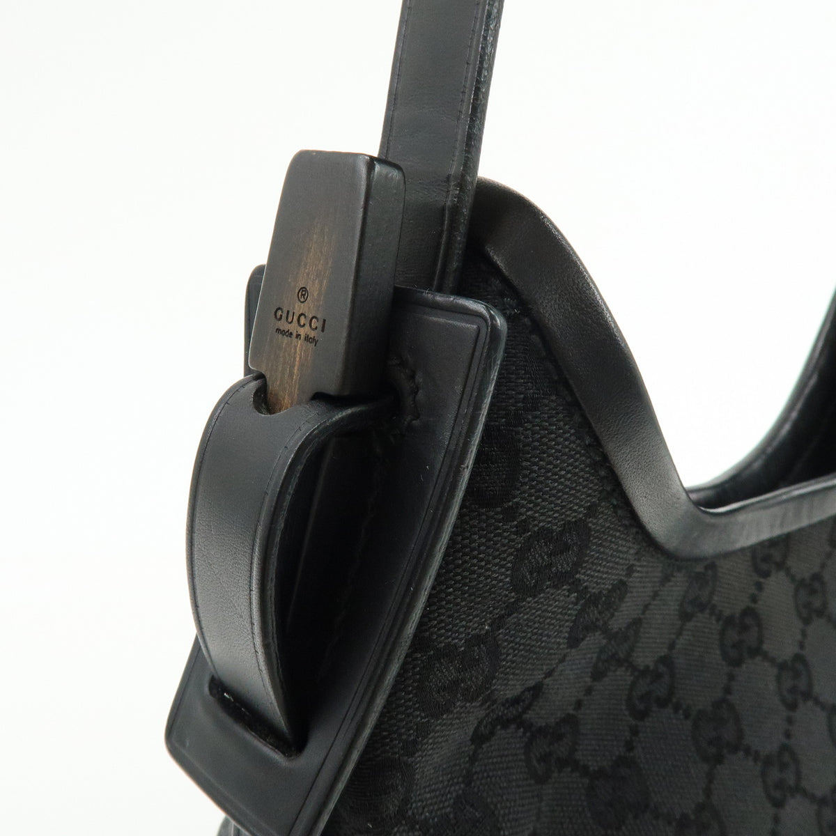 GUCCI GG Canvas Leather Shoulder Bag Black 107752