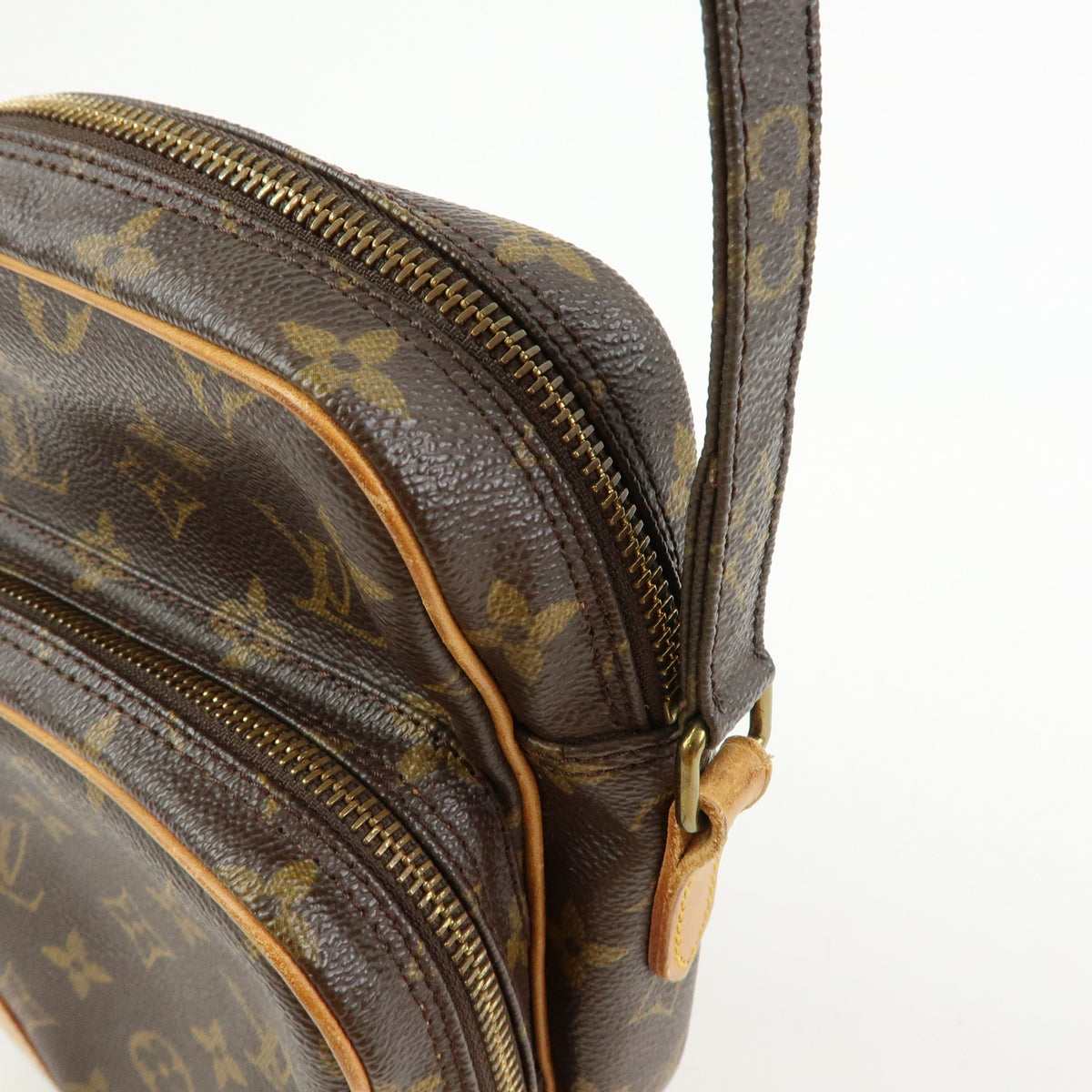 Louis Vuitton Monogram Amazone Shoulder Bag Crossbody Bag M45236