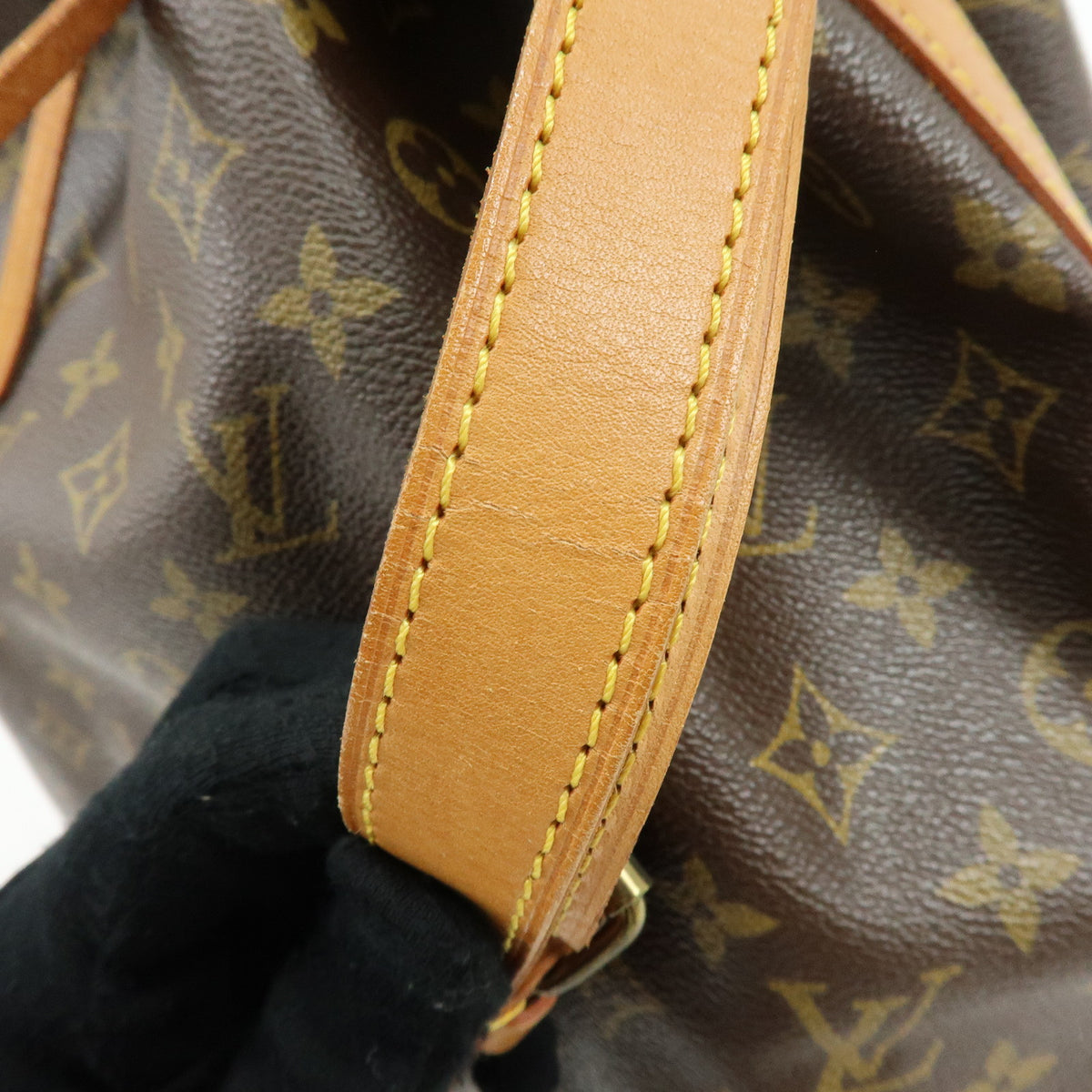 Louis Vuitton Monogram Noe Canvas Leather Shoulder Bag Brown M42224