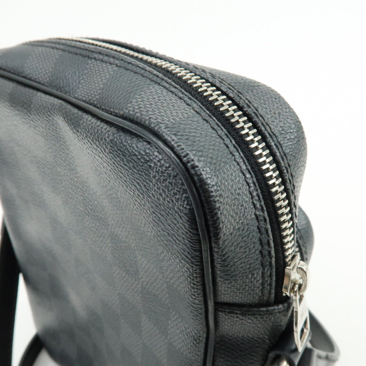 Louis Vuitton Damier Graphite Rem Leather Shoulder Bag Black N41446