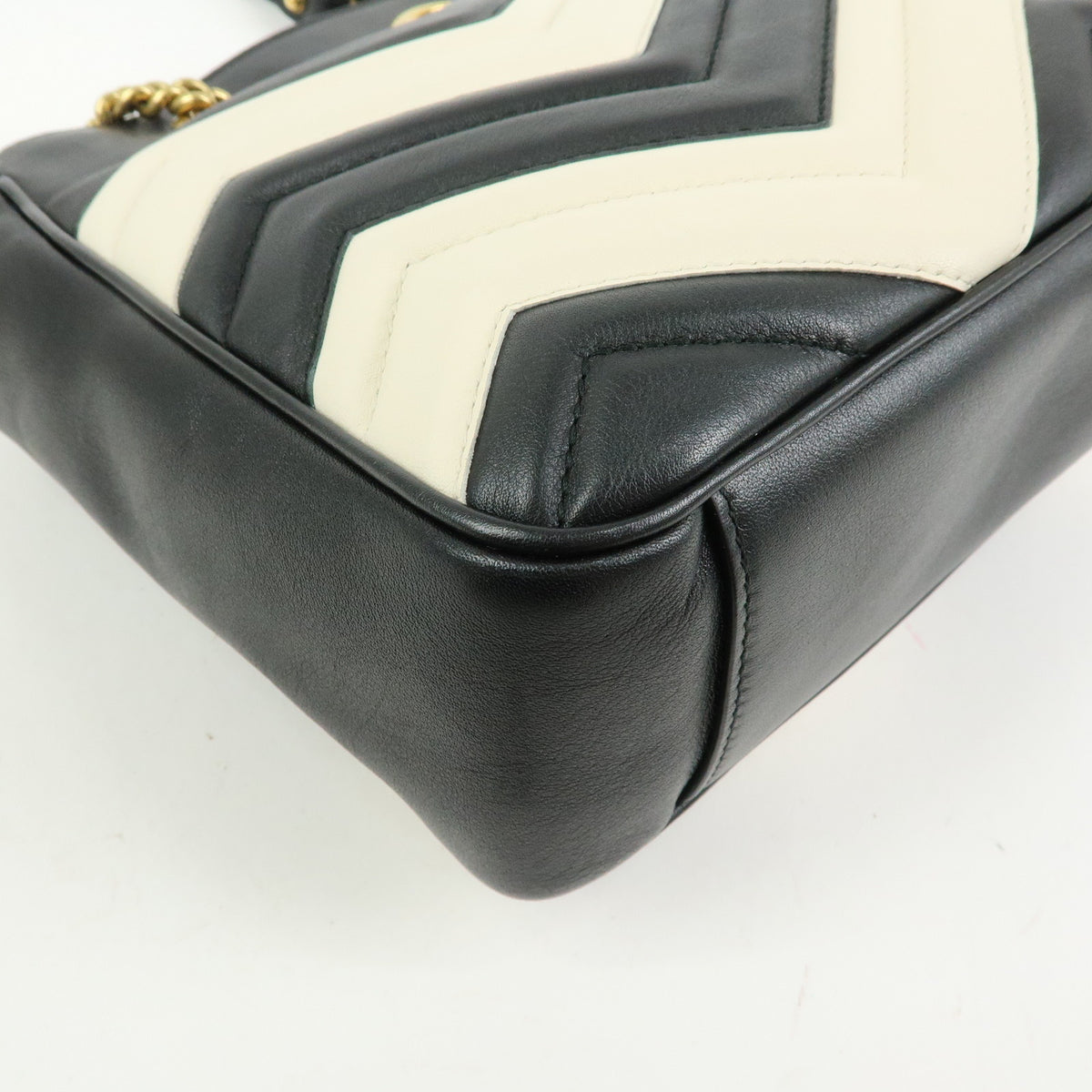 GUCCI GG Marmont Double G Leather Chain Shoulder Bag Black White 443501