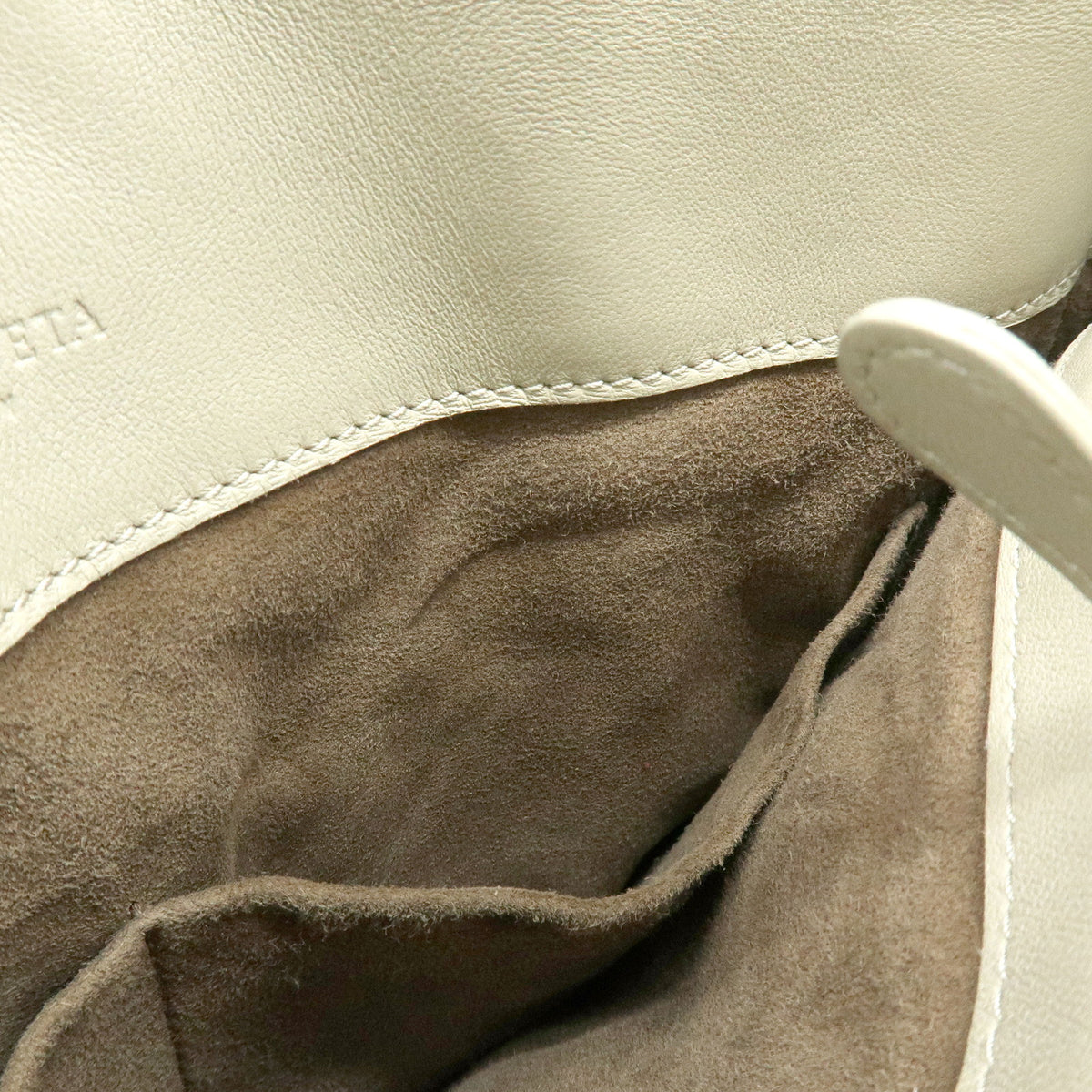 BOTTEGA VENETA Intrecciato Nappa Leather Shoulder Bag Ivory 118965