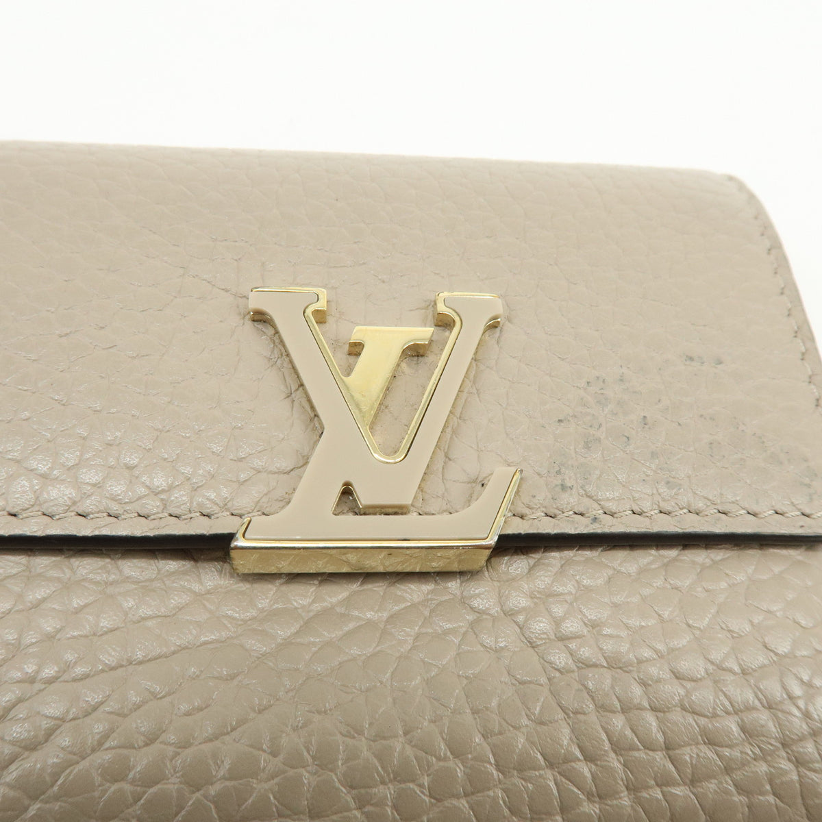 Louis Vuitton Portefeuille Capcines Galet Compact Wallet Galet M68747