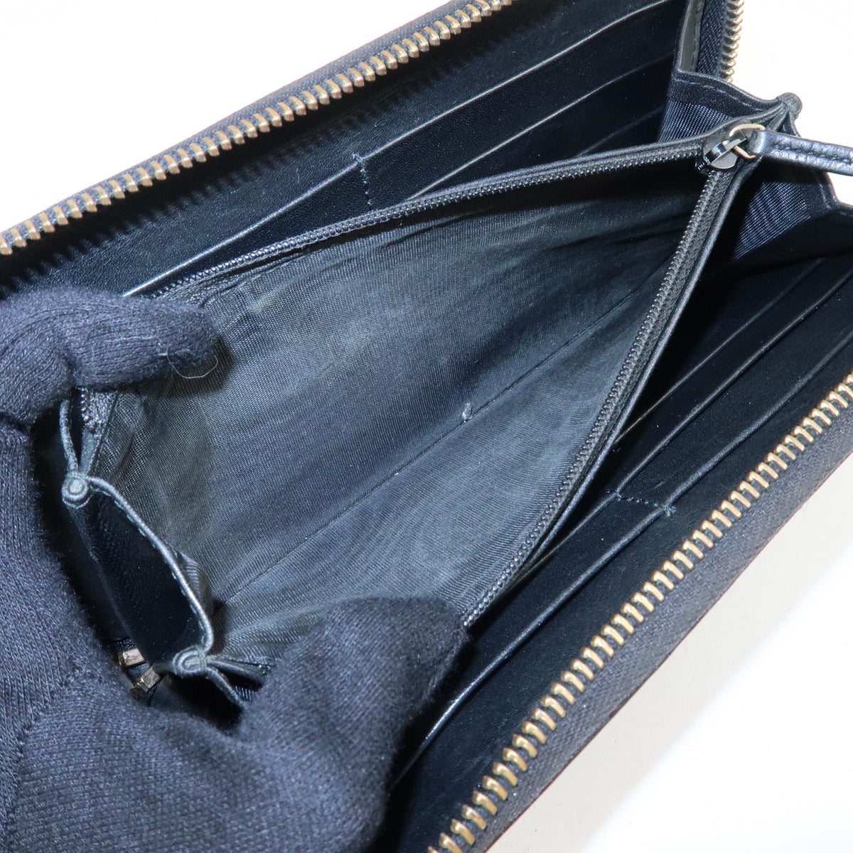 GUCCI Microguccissima Leather Zippy Long Wallet Black 449391