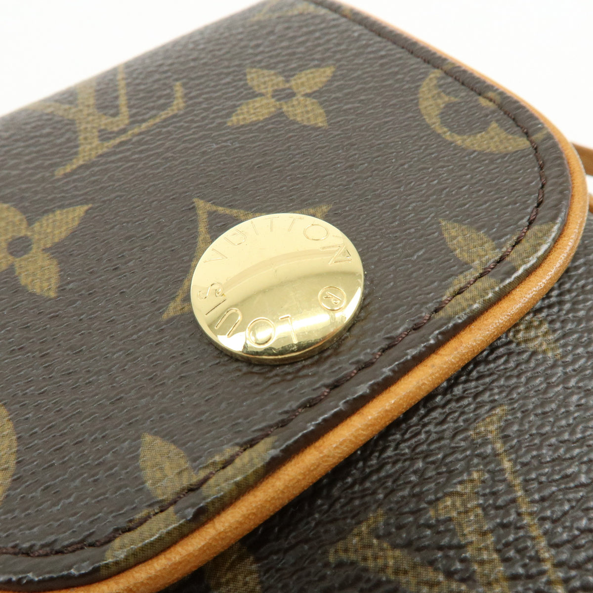 Louis Vuitton Monogram Pochette Cancun Shoulder Bag Pouch M60018