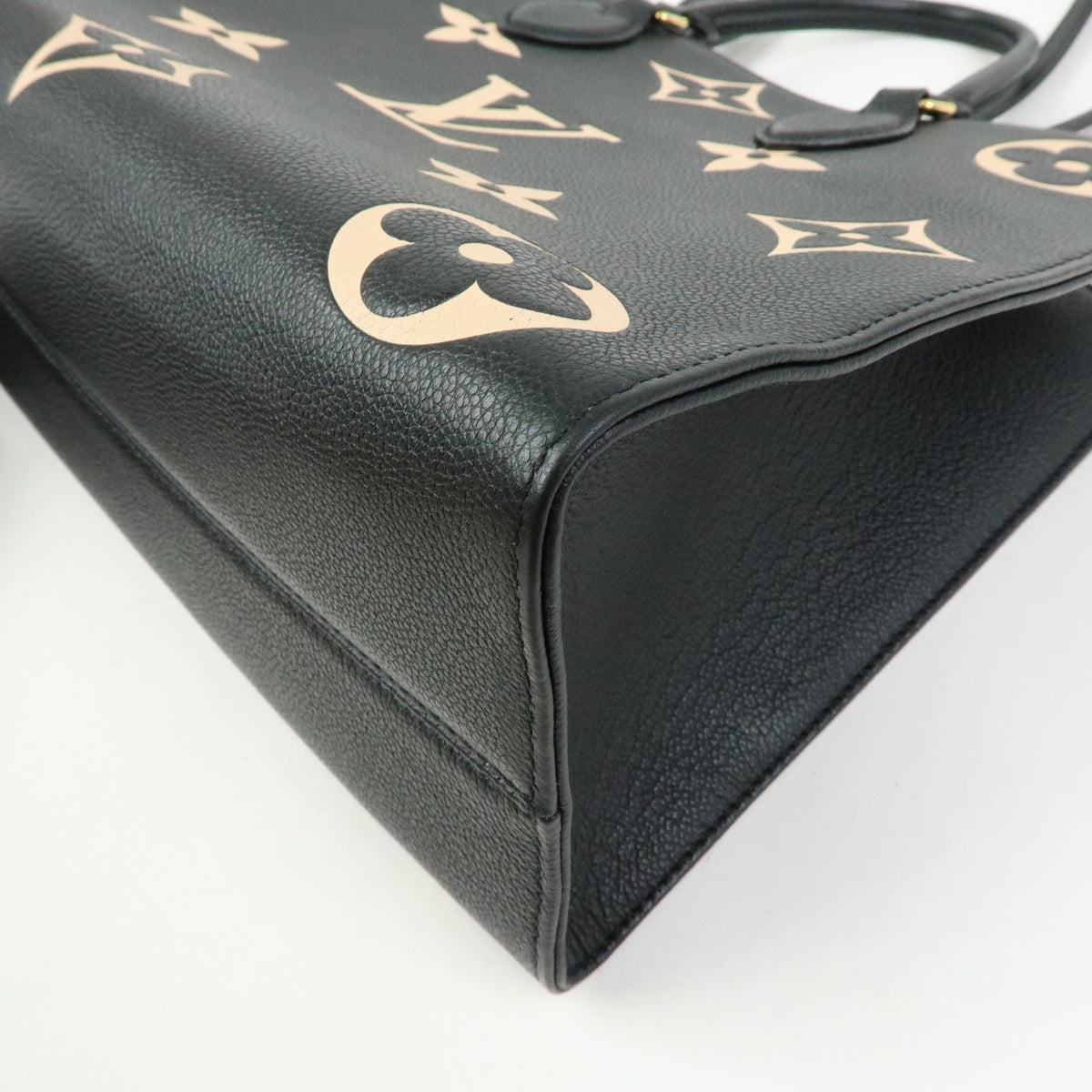 Louis Vuitton Bicolor Monogram Empreinte On The Go MM Tote Bag M45495