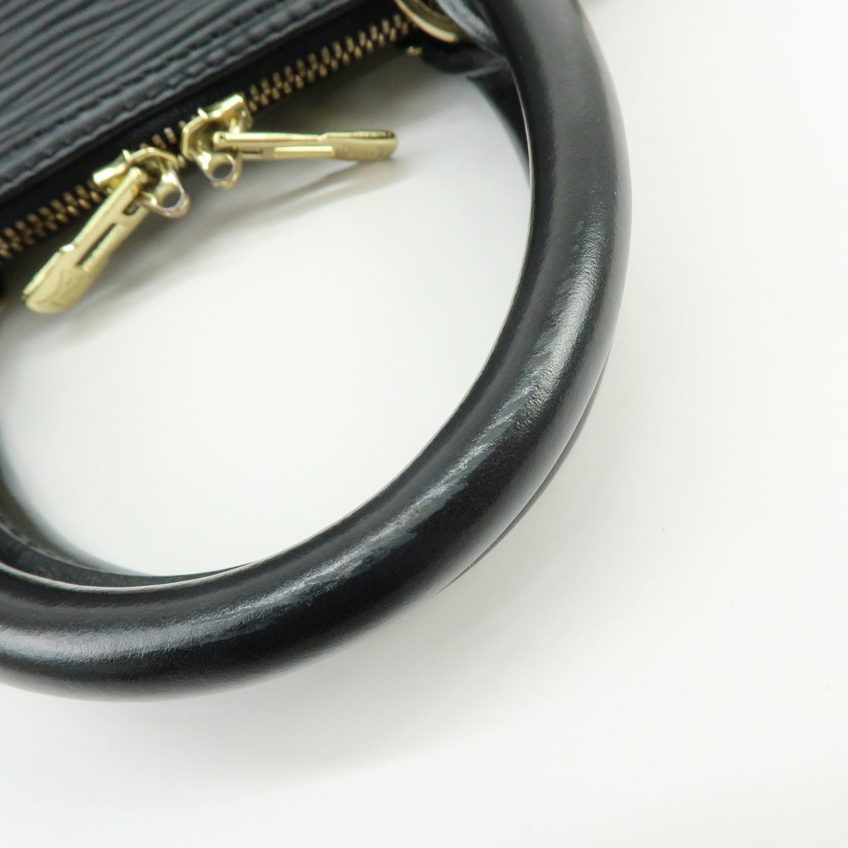 Louis Vuitton Epi Alma PM Leather Hand Bag Noir Black M52142
