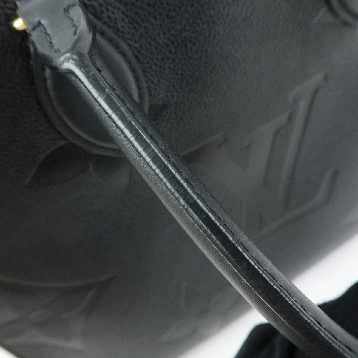 Louis Vuitton Monogram Empreinte On The Go MM 2Way Tote Bag Noir M45595