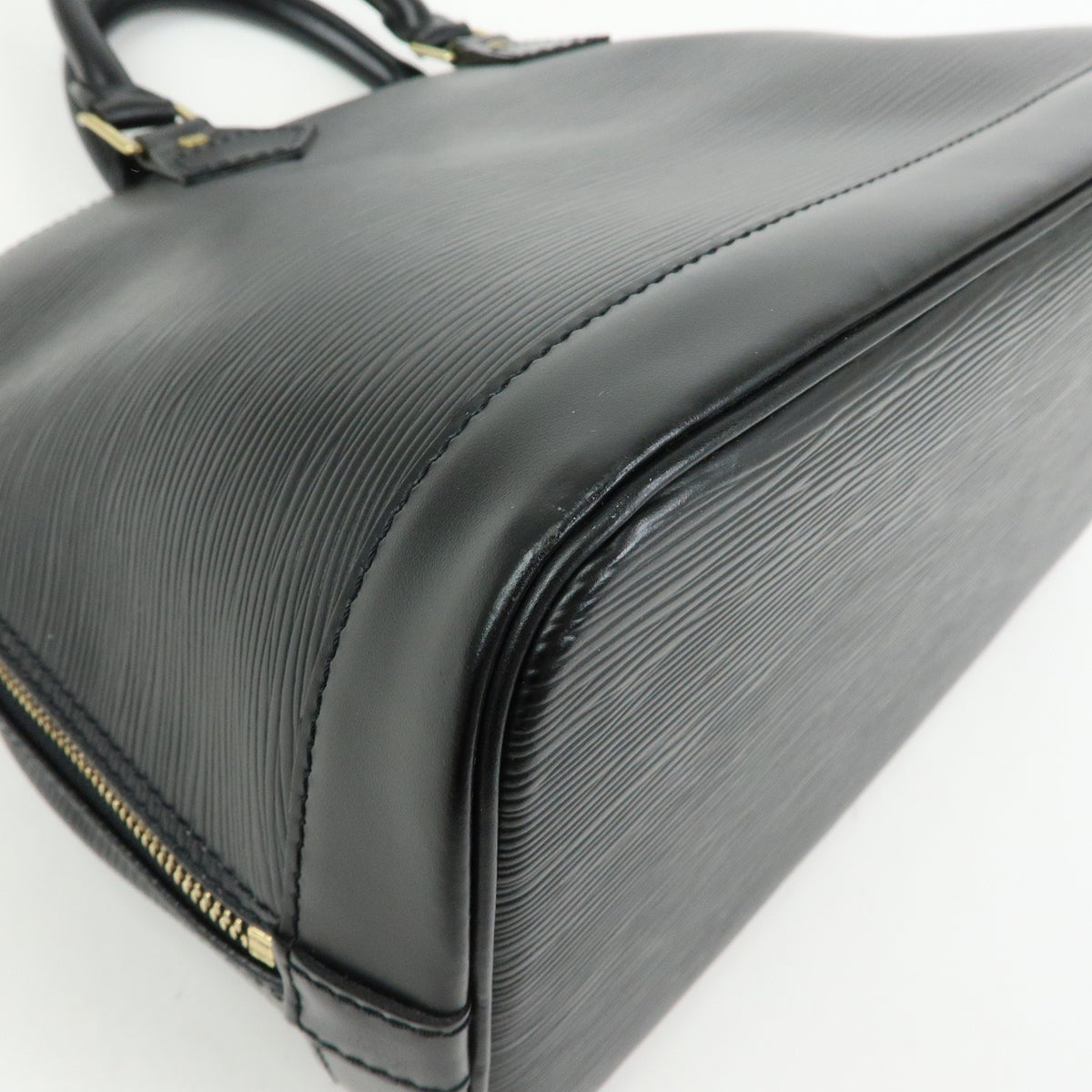 Louis Vuitton Epi Alma Leather Hand Bag Noir Black M52142