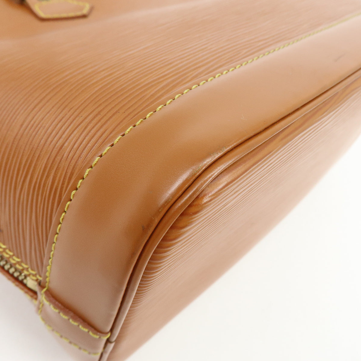 Louis Vuitton Epi Alma PM Hand Bag Zipang Gold M52148