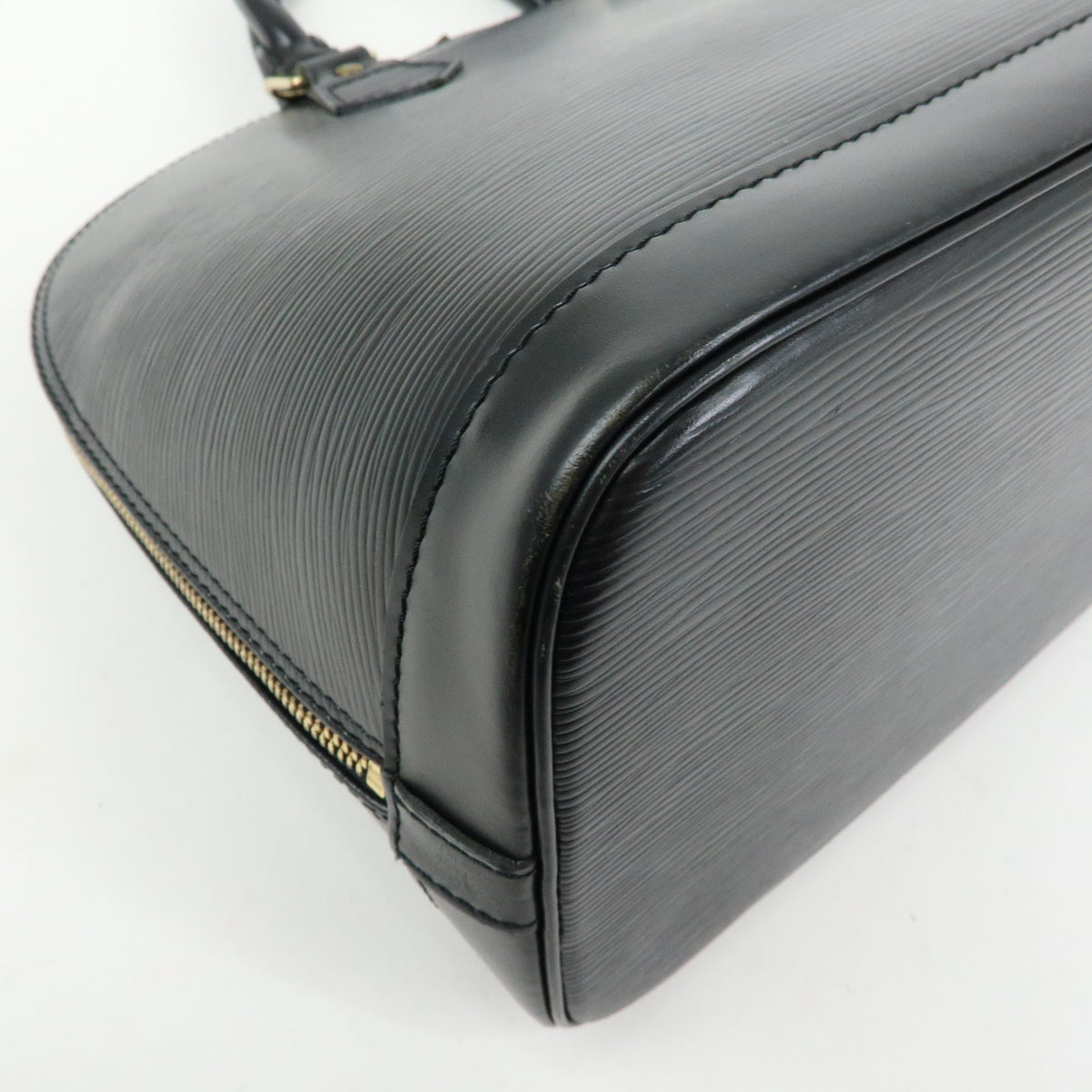 Louis Vuitton Epi Alma Leather Hand Bag Noir Black M52142