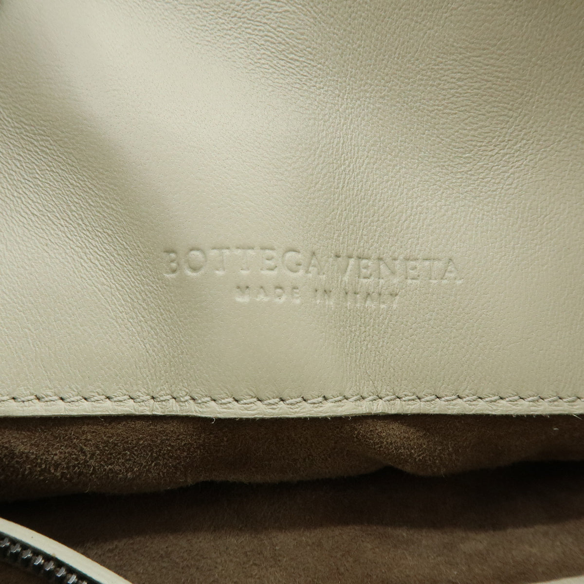 BOTTEGA VENETA Intrecciato Nappa Leather Shoulder Bag Ivory 118965