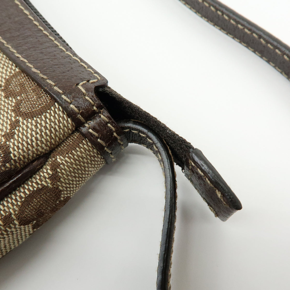 GUCCI GG Canvas Leather Hand Bag Pouch Shoulder Bag Brown Beige 154432