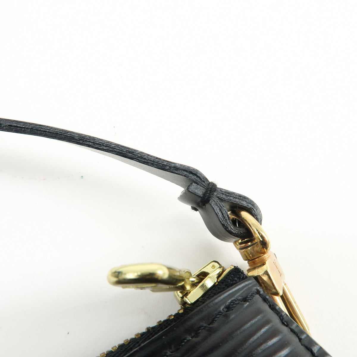 Louis Vuitton Epi Pochette Accessoires Leather Clutch Bag Noir M52942