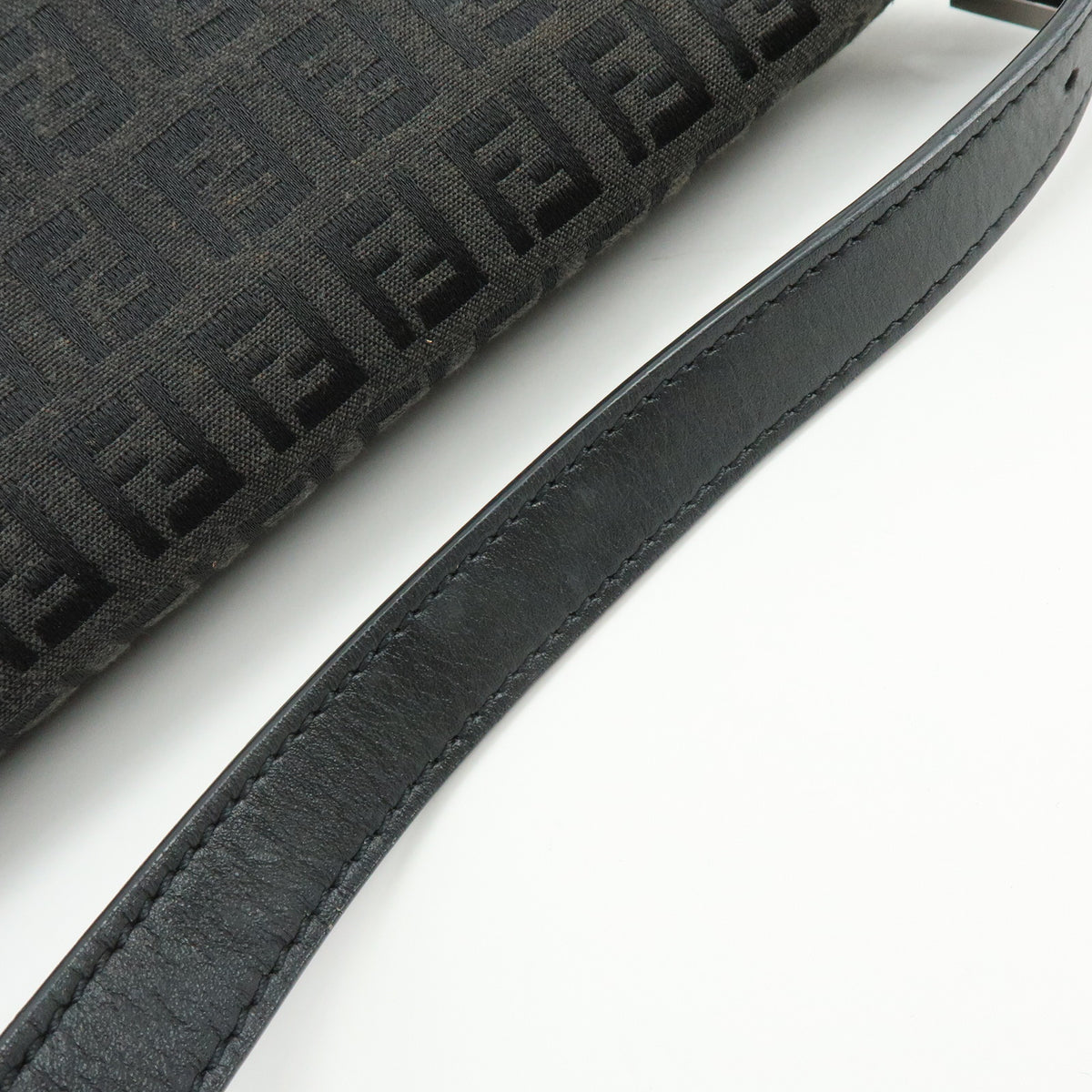 FENDI Mamma Baguette Zucchino Canvas Leather Shoulder Bag Black 8BR001
