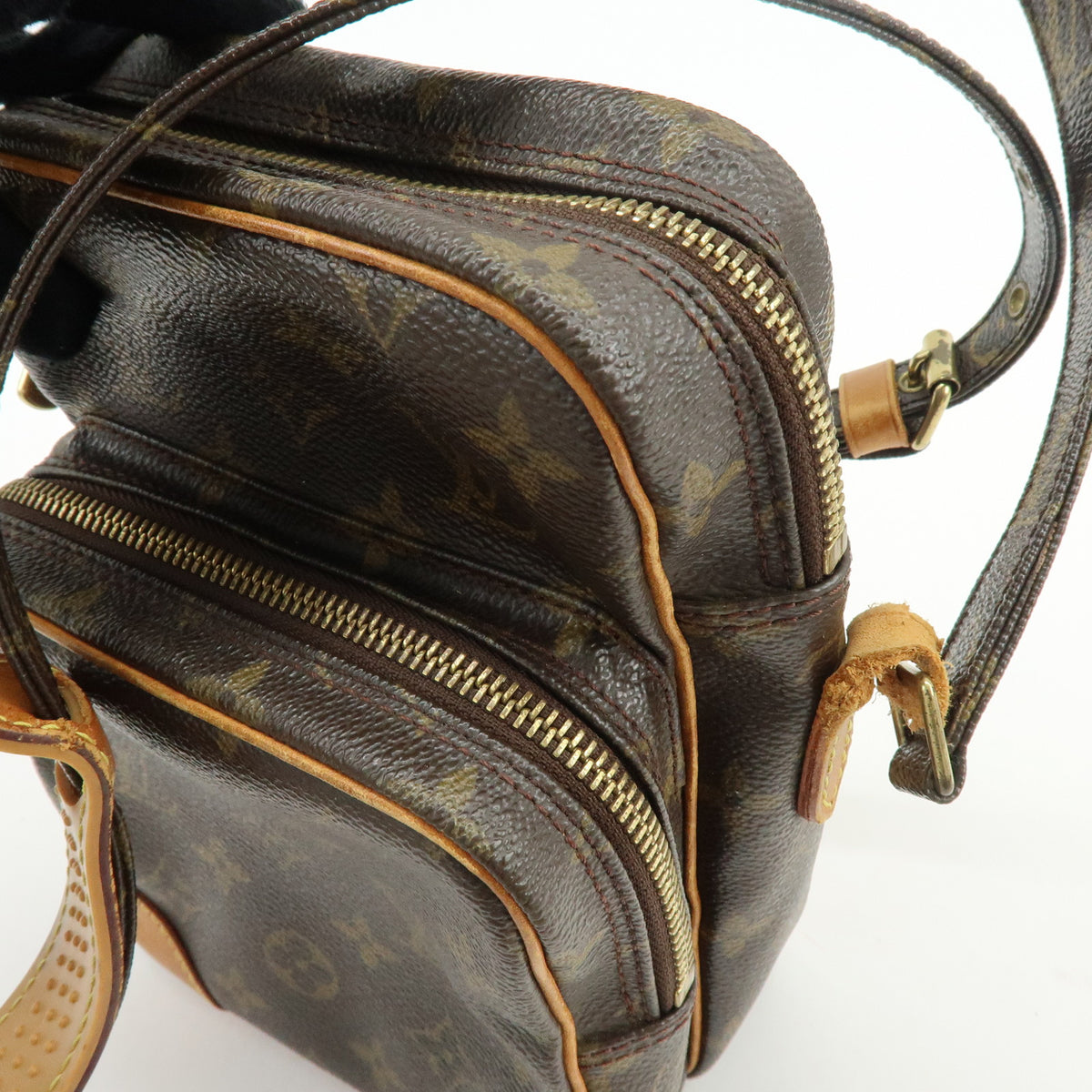Louis Vuitton Monogram Amazone Shoulder Bag Crossbody Bag Brown M45236