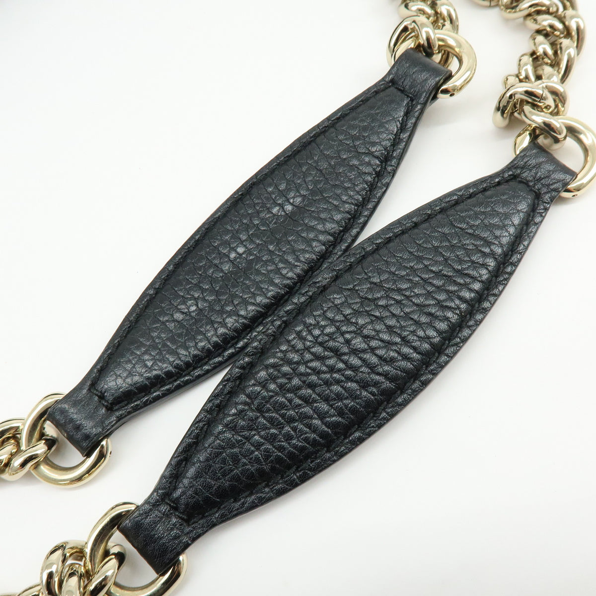 GUCCI SOHO Interlocking G Chain Leather Shoulder Bag Black 536196