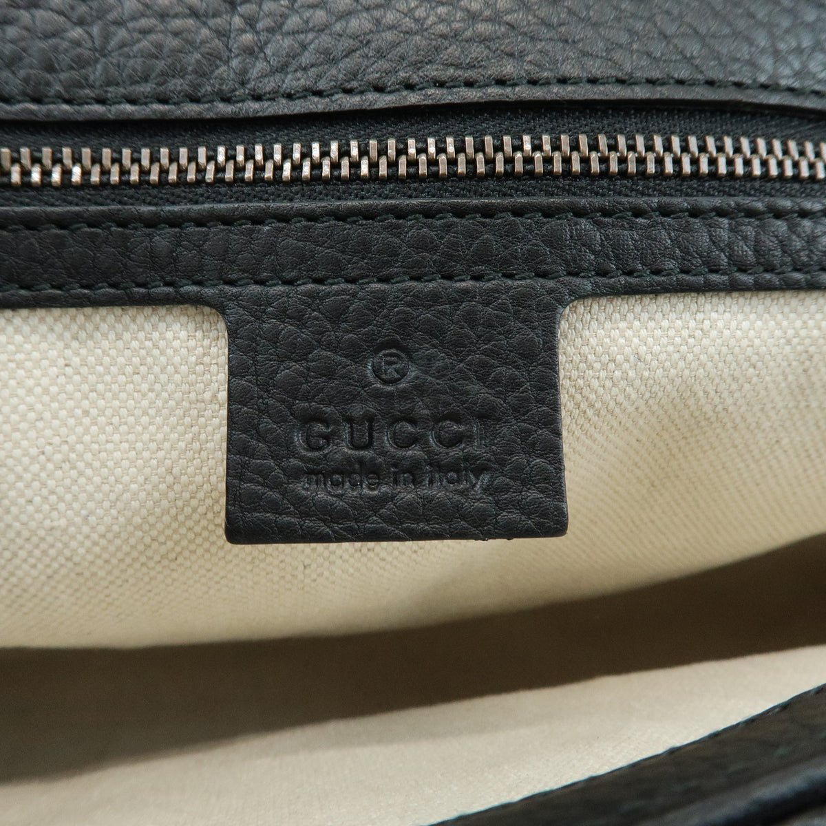 GUCCI GG Marmont Leather Flap Shoulder Bag Black 401173