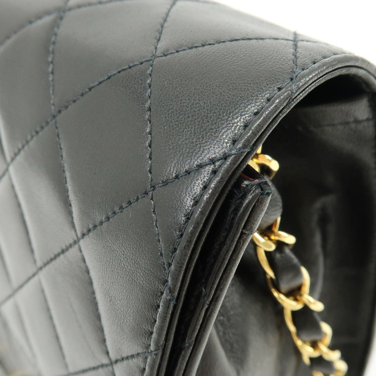 CHANEL Matelasse Lamb Skin Chain Shoulder Bag Black Gold