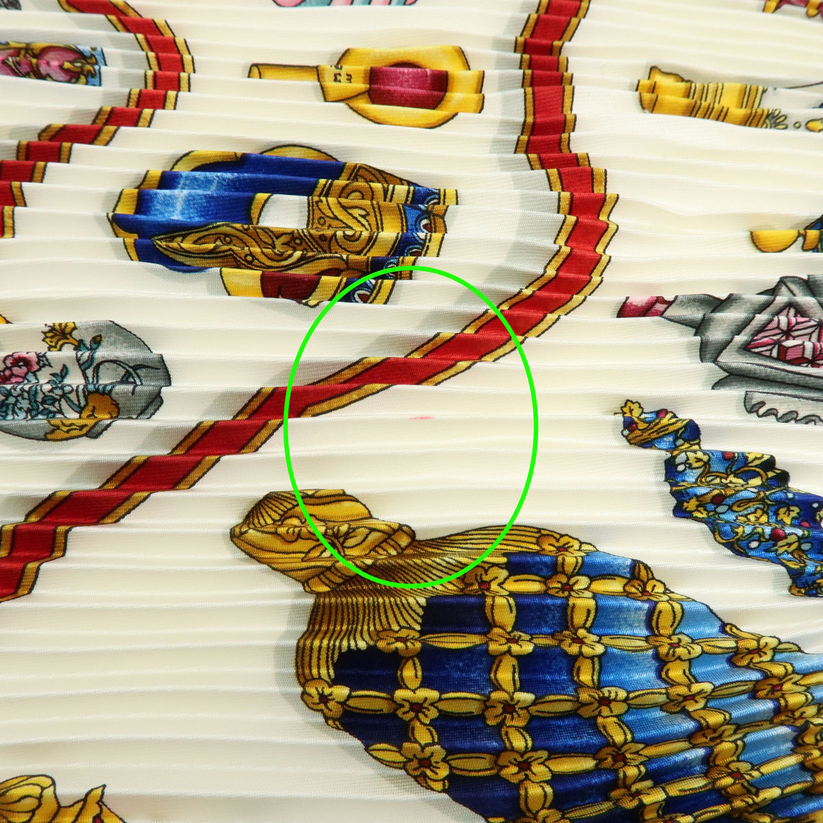 HERMES Silk 100% Pleated Carre Scarf Pourvu qu'on ait l'ivresse Navy