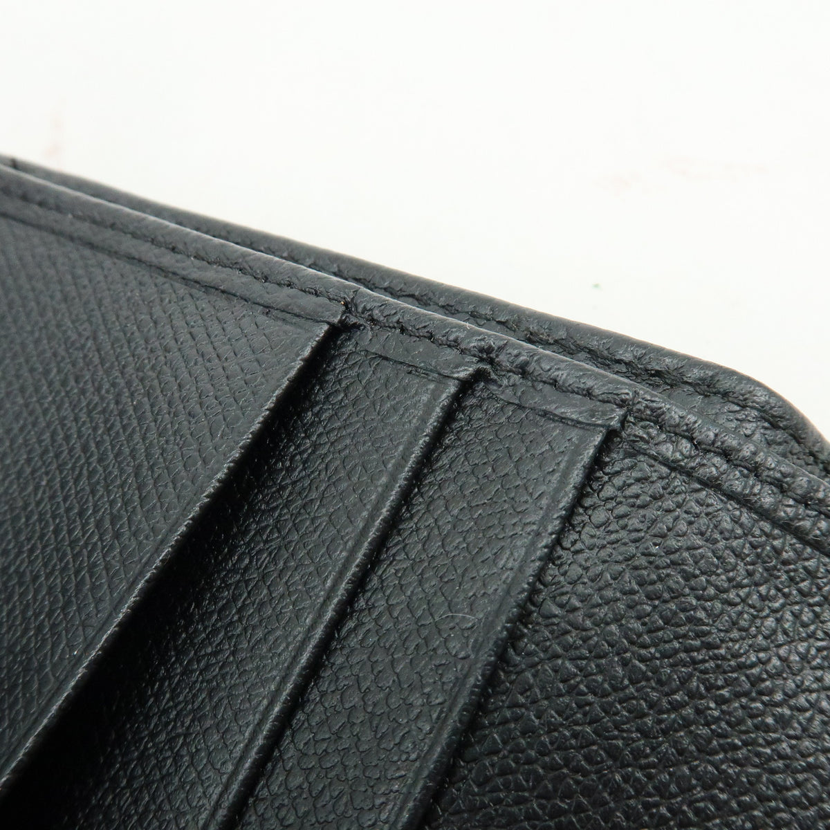 CHANEL COCO Button Calf Skin W Hook Compact Wallet Black A20902