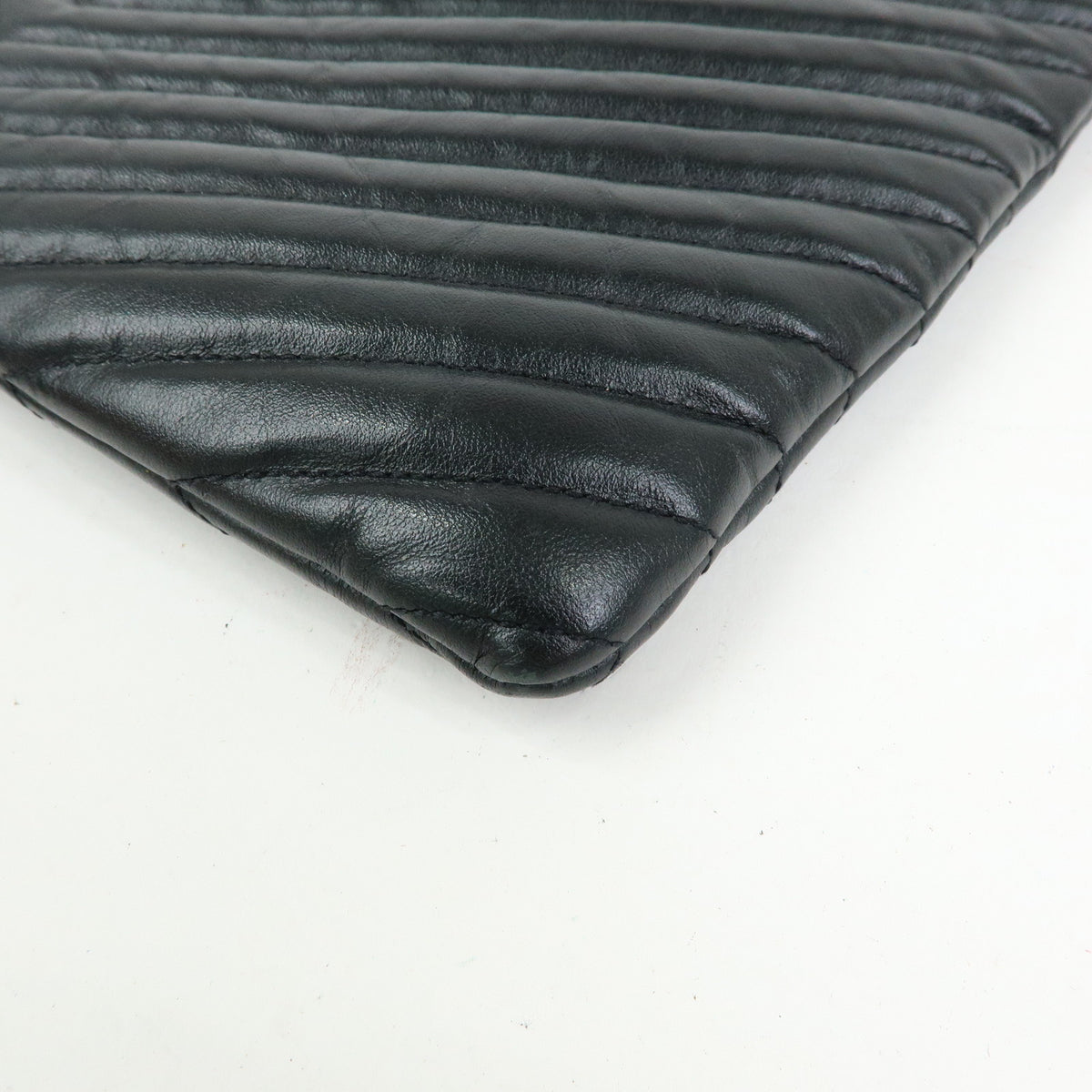 SAINT LAURENT PARIS V Stitch Leather Clutch Bag Flat Pouch Black