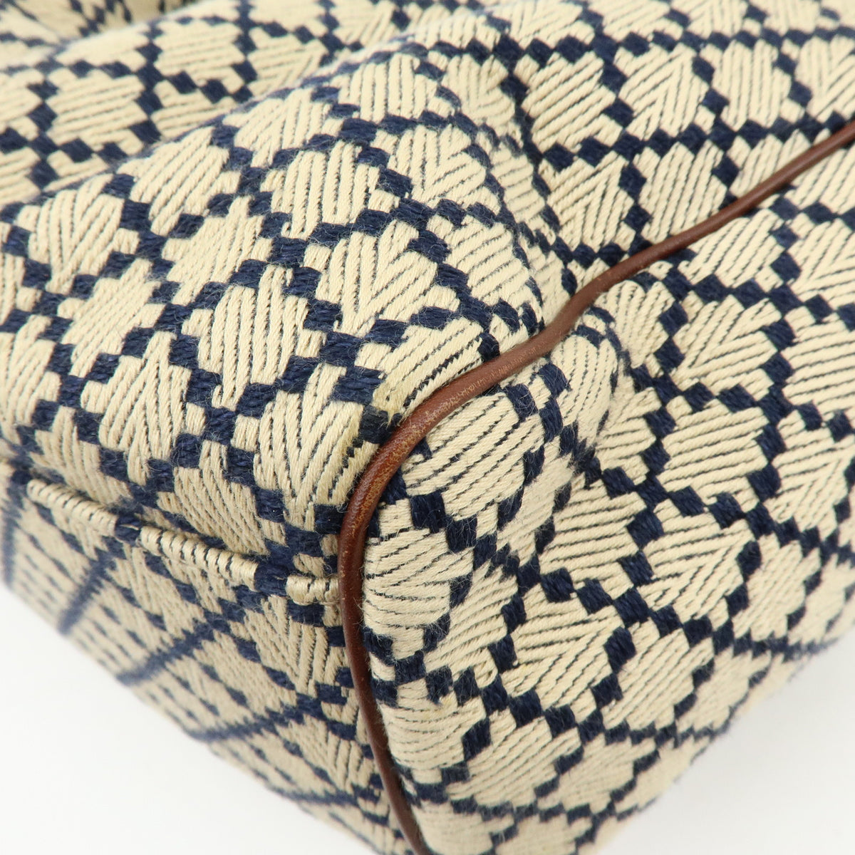 GUCCI Sukey Diamante Interlocking G GG Canvas Leather Hand Bag 211944