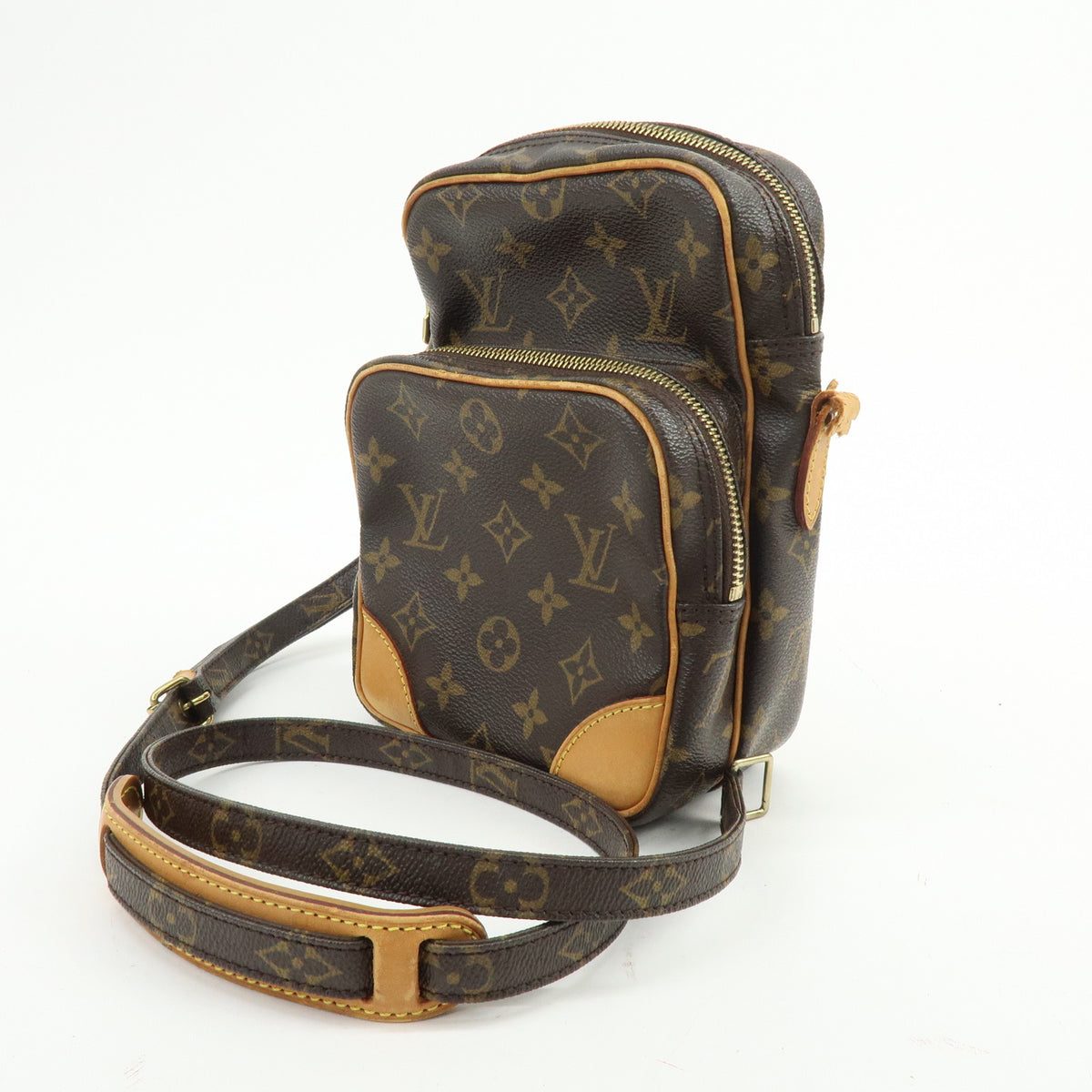 Louis Vuitton Monogram Amazone Shoulder Bag Crossbody Bag M45236