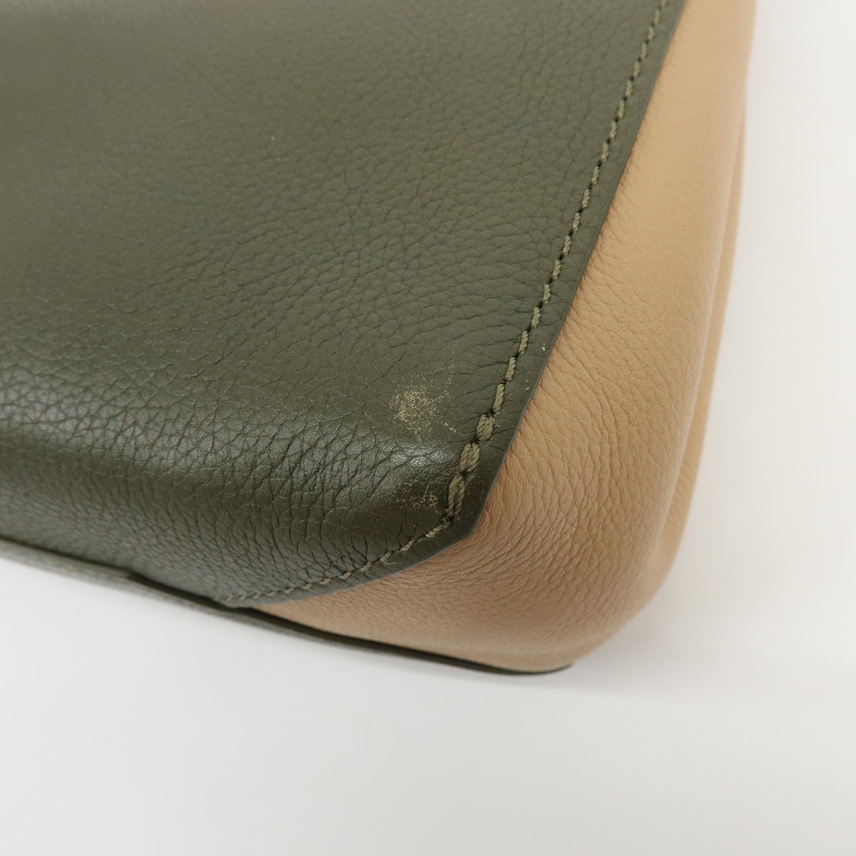 Louis Vuitton LOCKME 2 BB Leather 2 Way Hand Bag Rose Khaki M54103