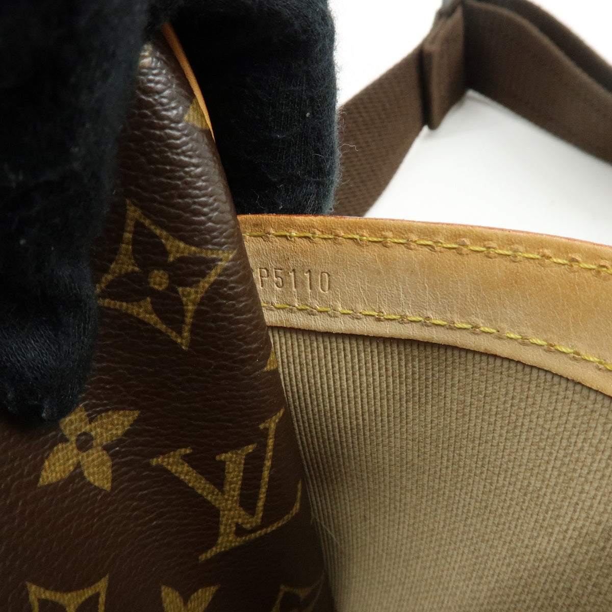 Louis Vuitton Monogram Reporter PM Shoulder Crossbody Bag Brown M45254