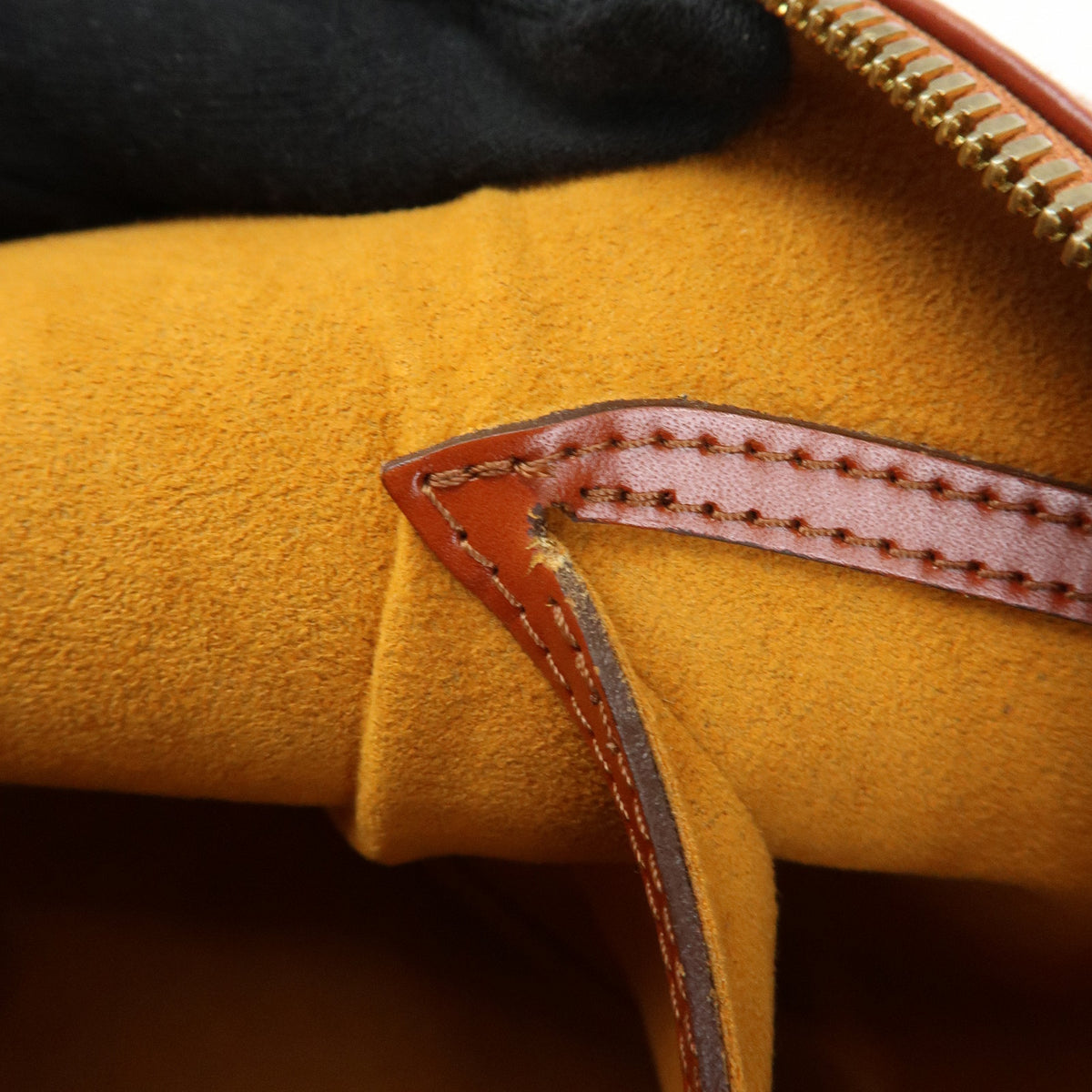 Louis Vuitton Epi Alma PM Hand Bag Kenya Brown M52143