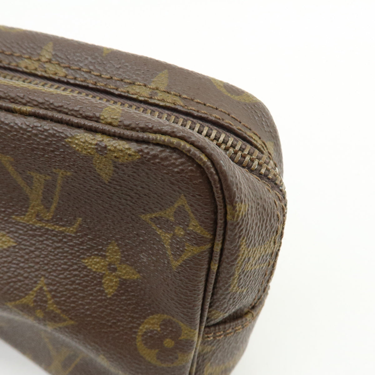 Louis Vuitton Monogram Trousse Toilette 18 Pouch Brown M47526