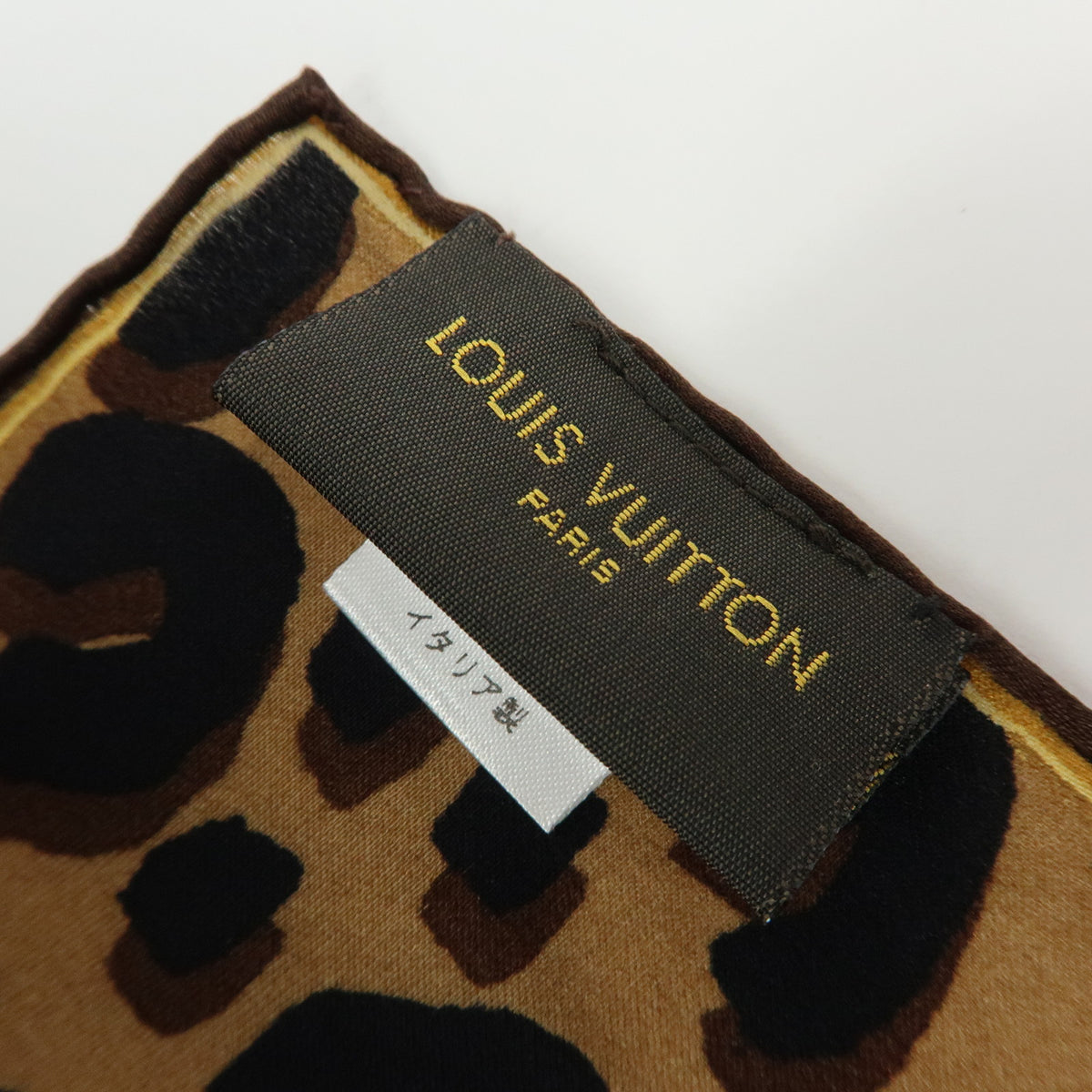 Louis Vuitton Carre Monogram Leopard Silk 100% Scarf Brown M72124