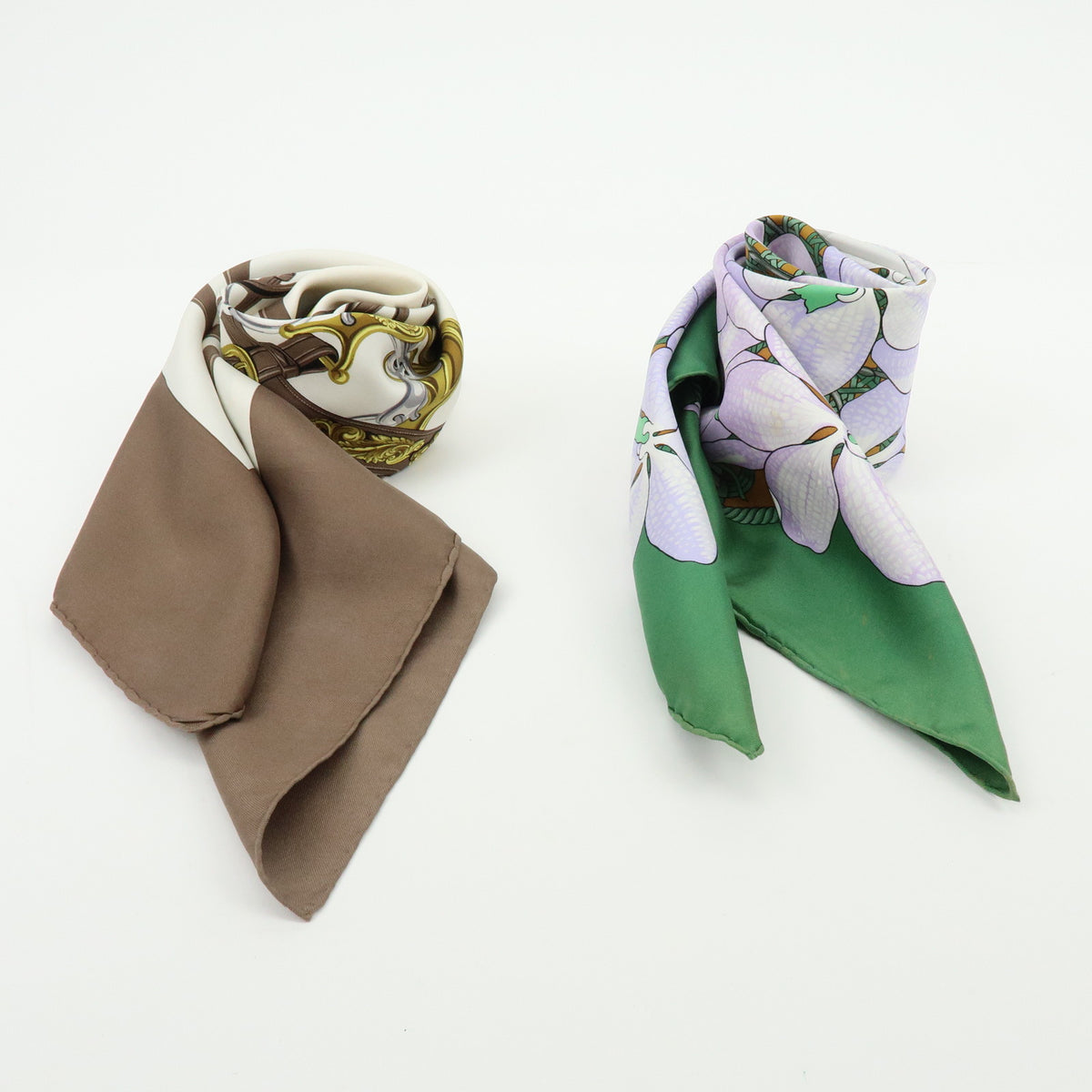 HERMES Carre 90 Lot of 2 Silk 100% Scarf Touvenirs Asie BRIDES de GALA