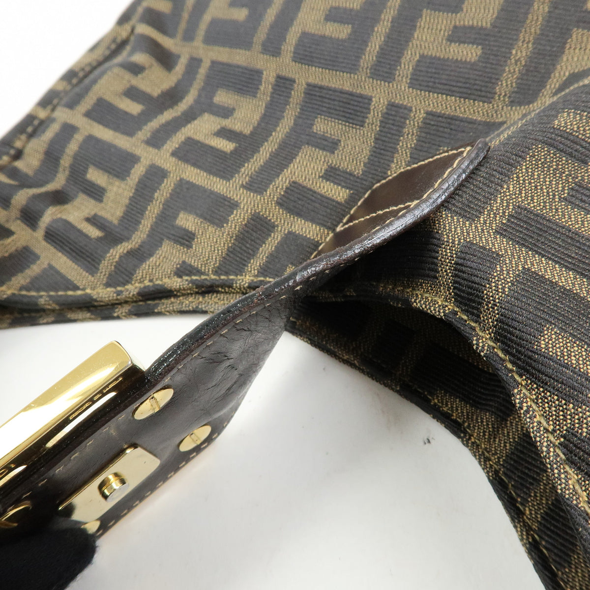 FENDI Zucca Canvas Leather Shoulder Bag Hand Bag Brown 26569
