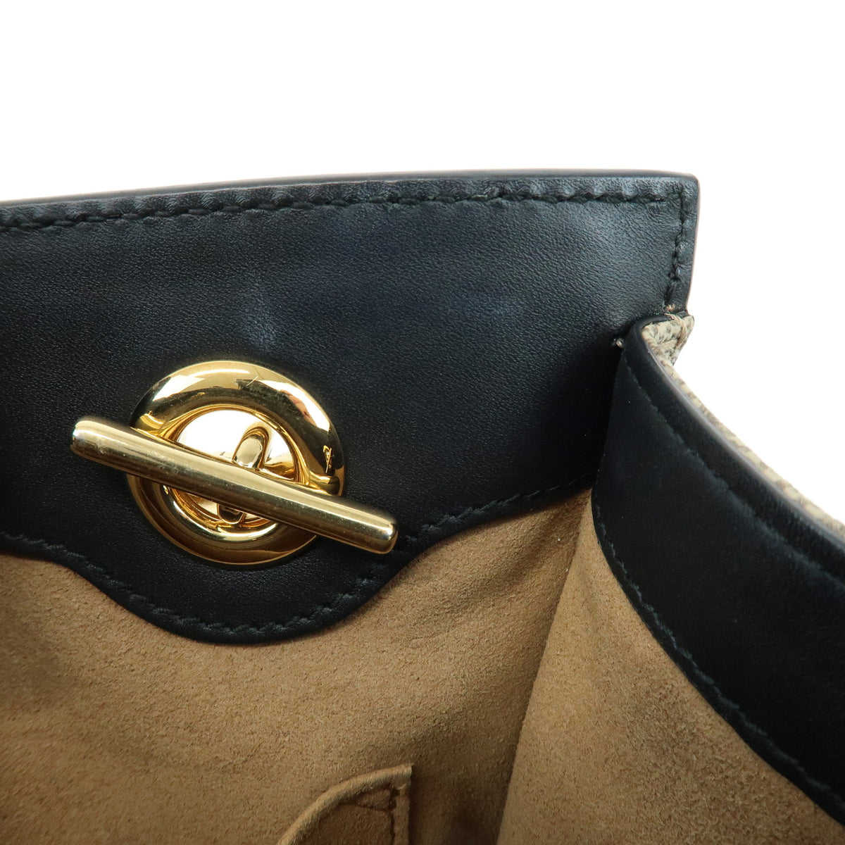 GUCCI Padlock GG Small GG Supreme Chain Shoulder Bag Beige Black 498156