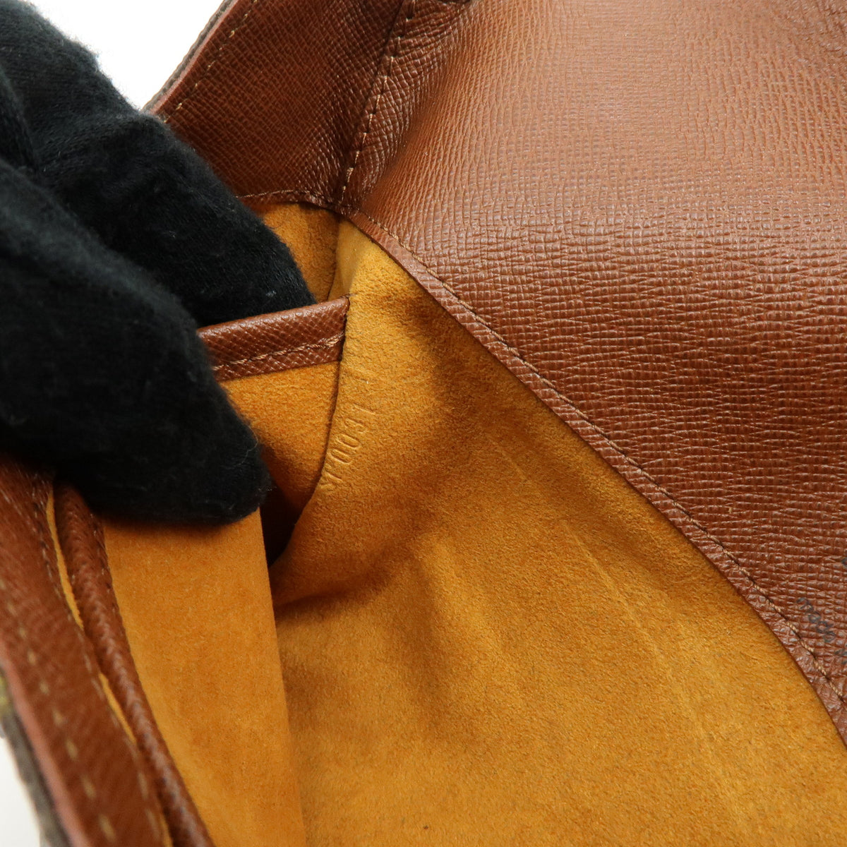 Louis Vuitton Monogram Musette Tango Short Shoulder Bag M51257