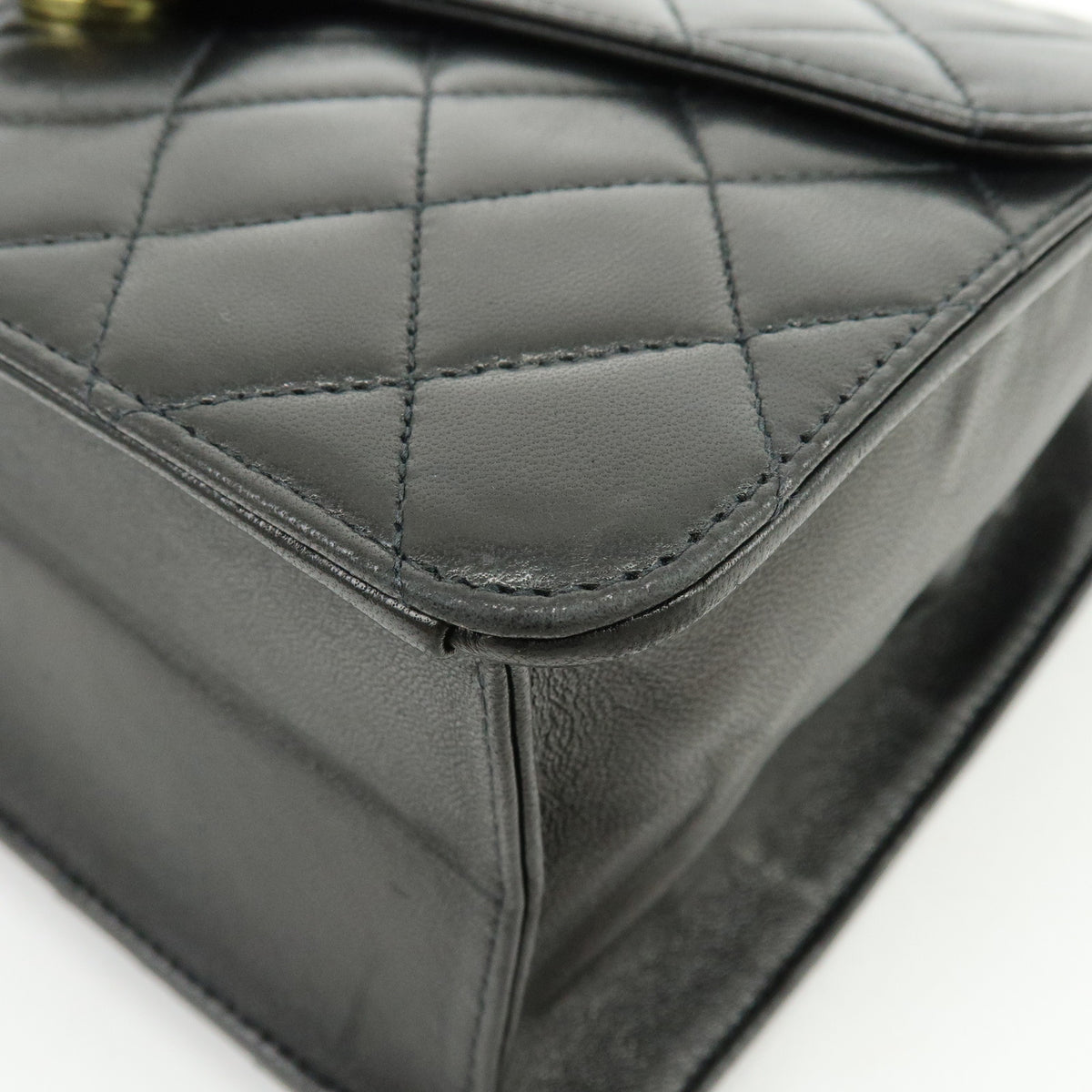 CHANEL Matelasse Lamb Skin Chain Shoulder Bag Black Gold