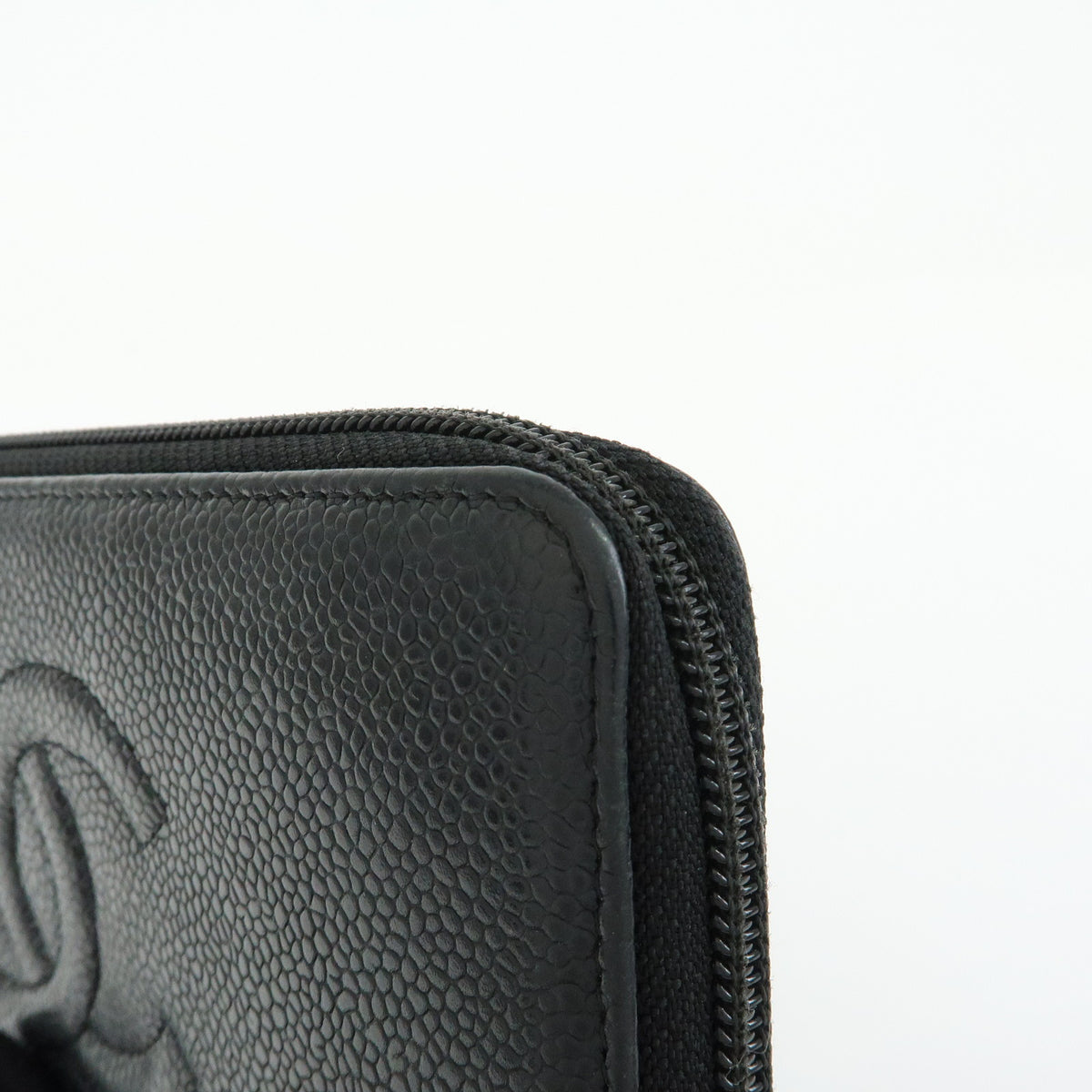 CHANEL COCO Mark Caviarskin Round Zippy Long Wallet Black A50071