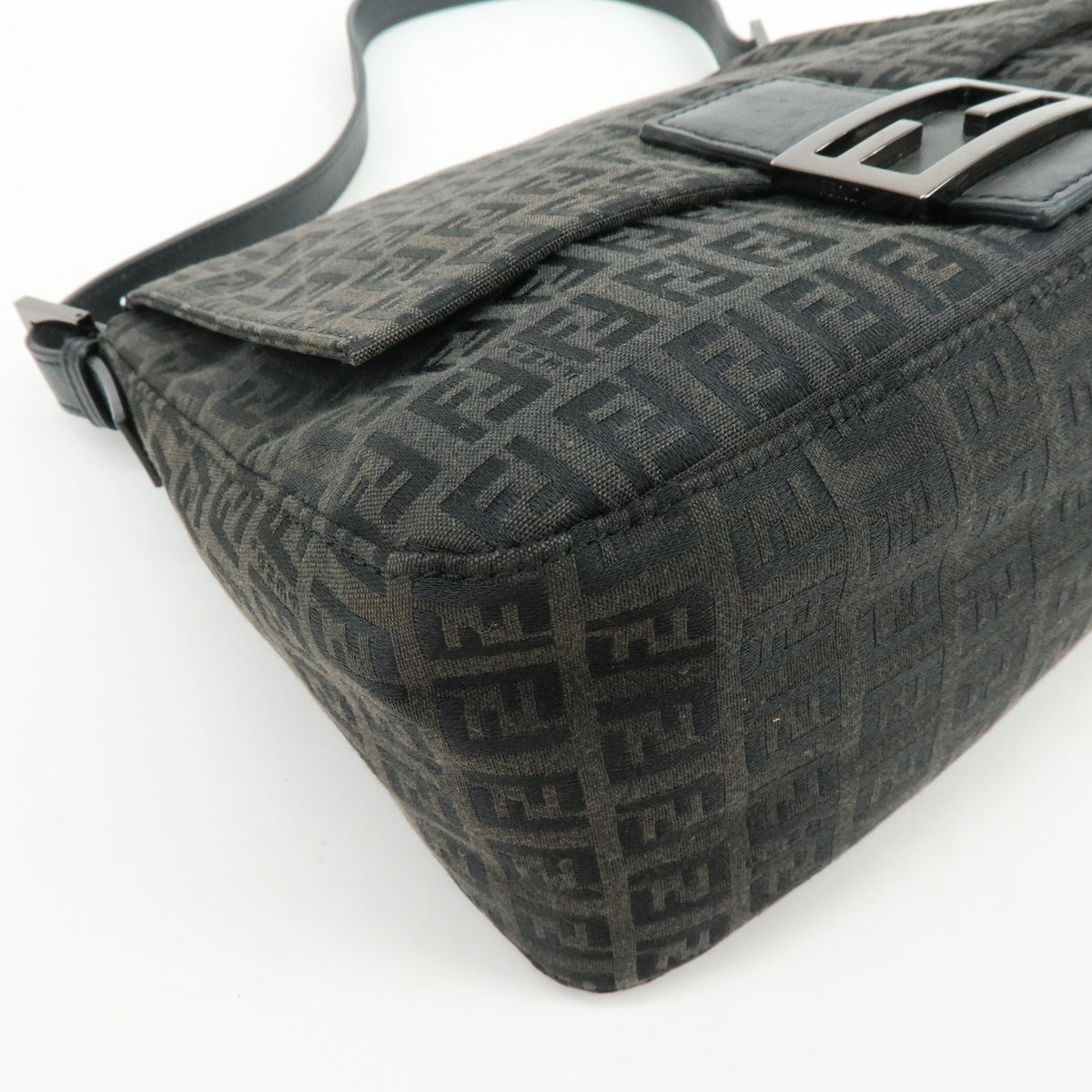 FENDI Mamma Baguette Zucchino Canvas Leather Shoulder Bag Black 8BR001