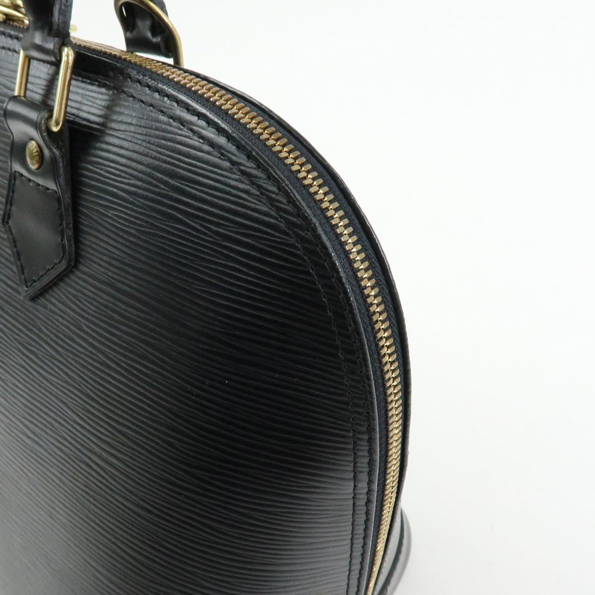 Louis Vuitton Epi Alma Leather Hand Bag Noir Black M52142