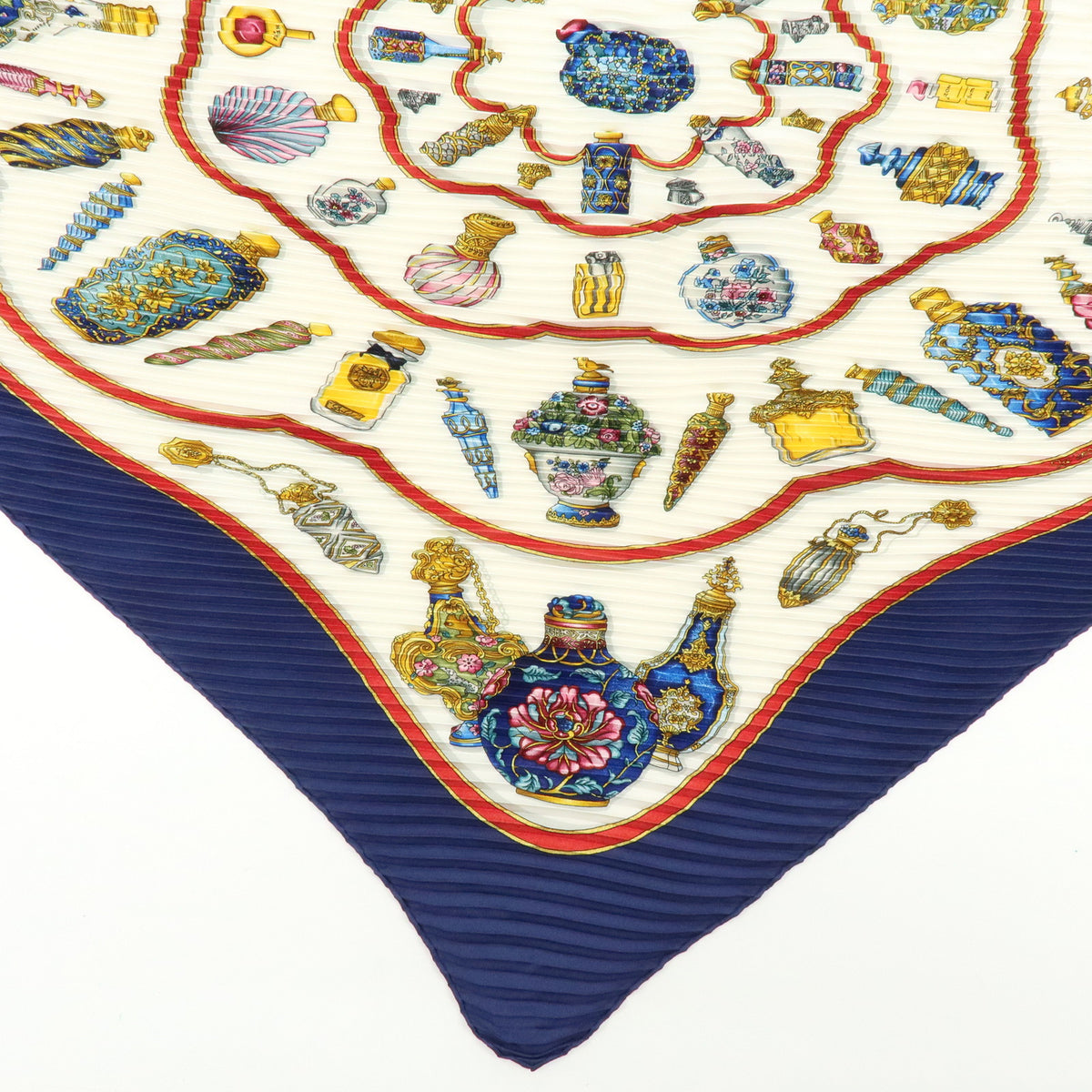 HERMES Silk 100% Pleated Carre Scarf Pourvu qu'on ait l'ivresse Navy