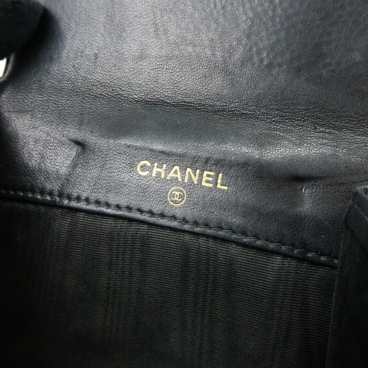 CHANEL COCO Mark Caviarskin Compact Wallet Black A13496