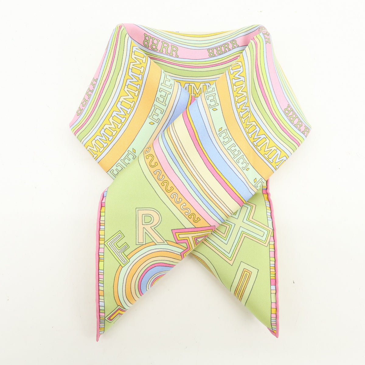 HERMES Carre 42 Silk 100% Scarf FRANCE PARIS 24 Fbg Light Green Pink