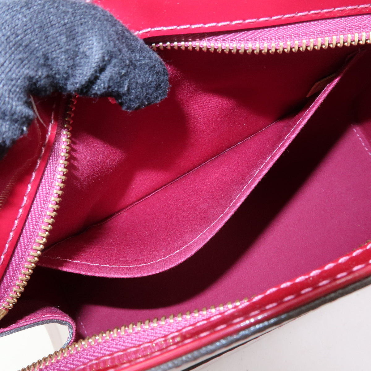 Louis Vuitton Monogram Vernis Brea PM 2Way Bag Hand Bag Magenta M50810