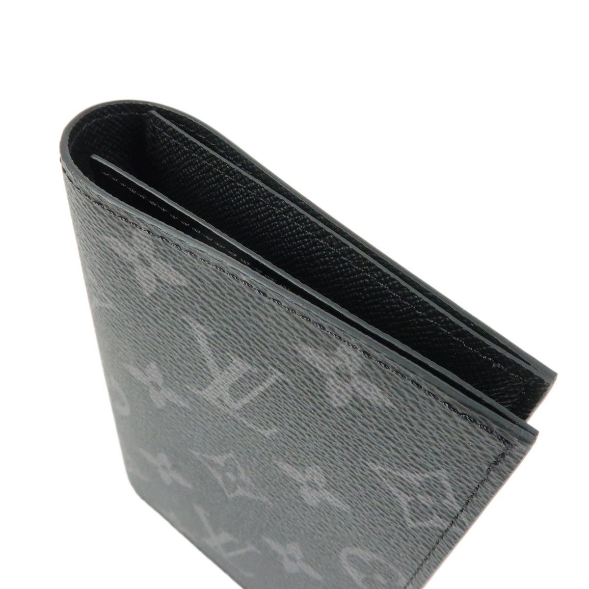 Louis Vuitton Monogram Eclips Couverture de Passeport NM M64501